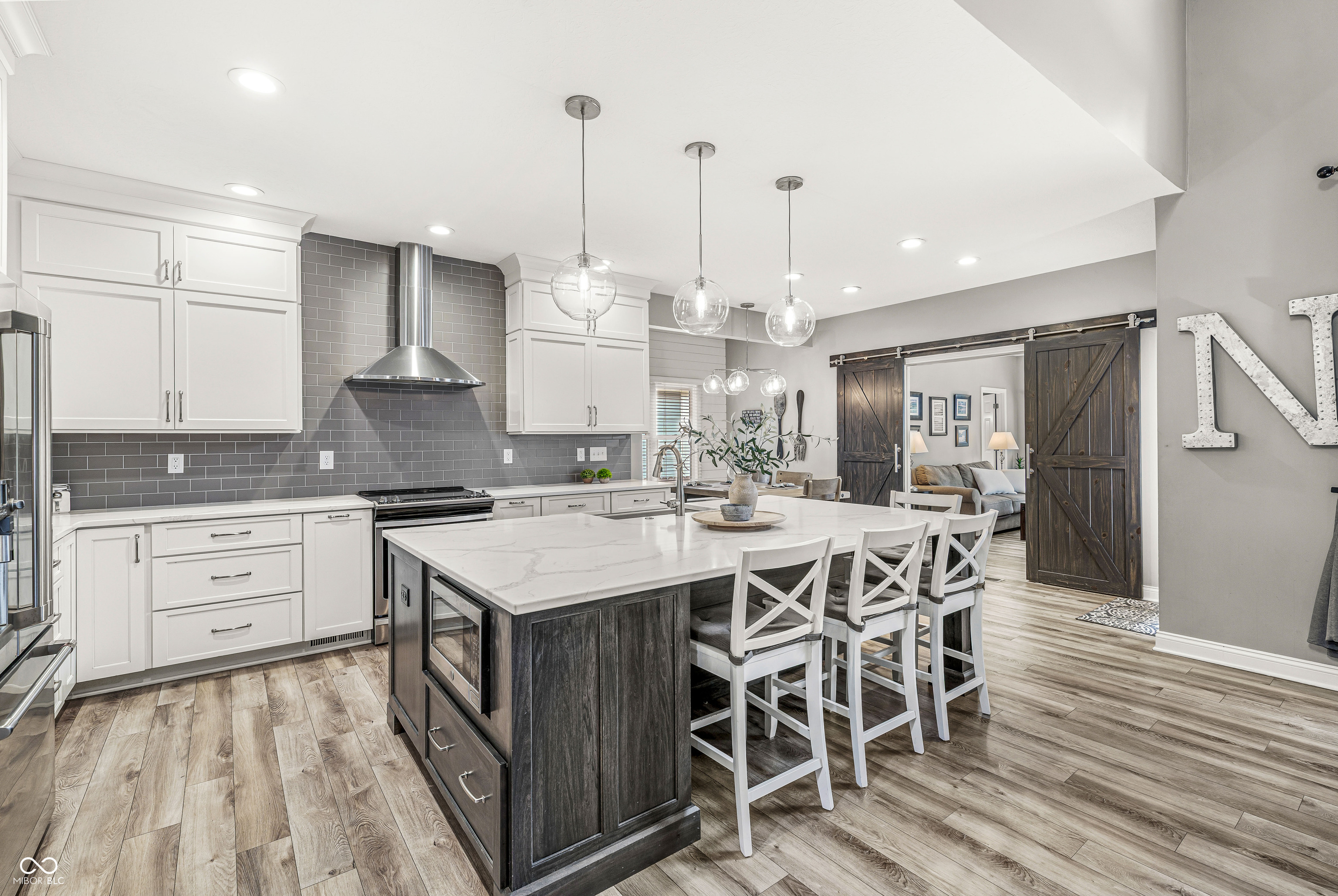 10697 Woodmont Lane