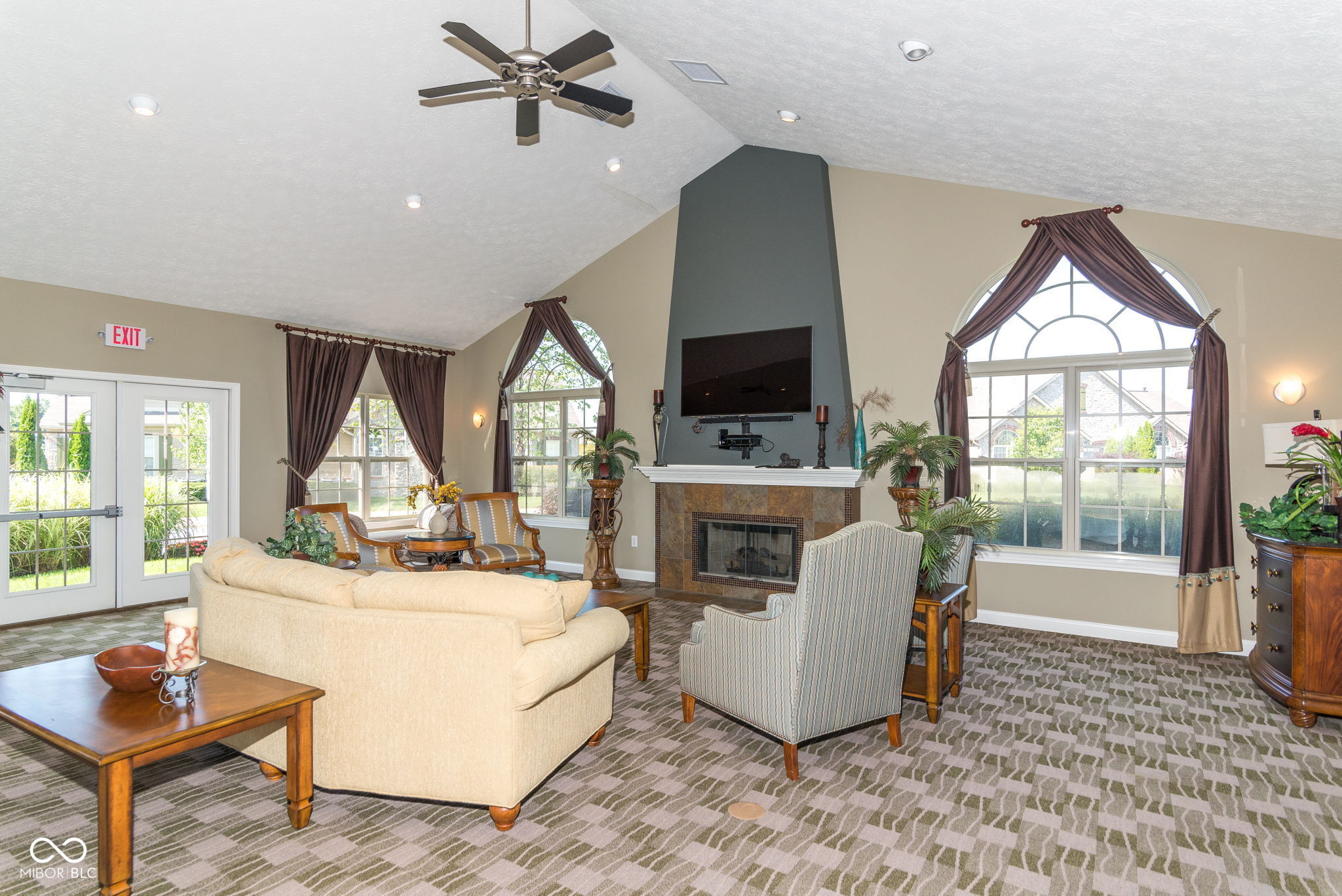 13807 Rue Fontaine Lane