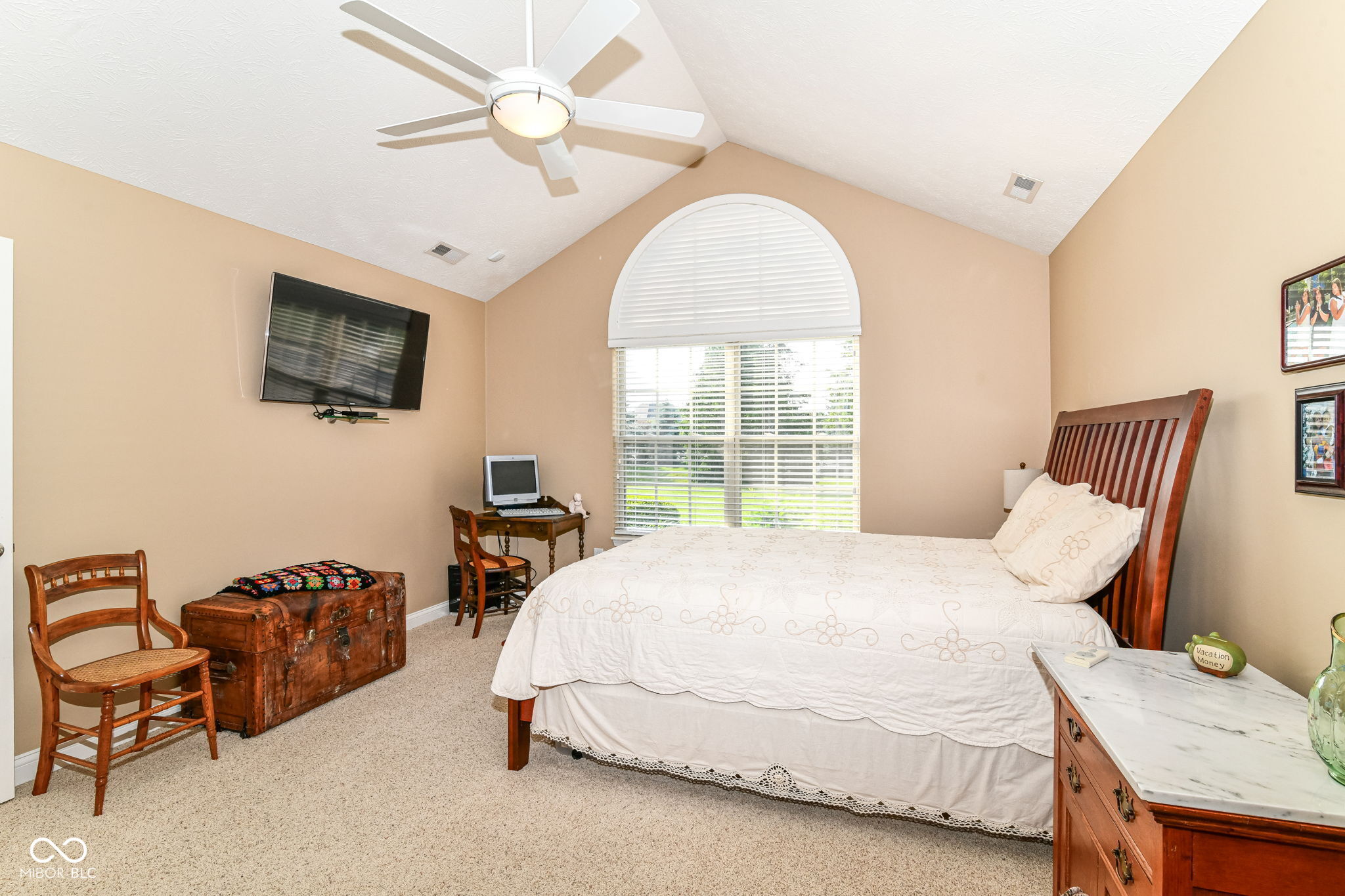 13807 Rue Fontaine Lane