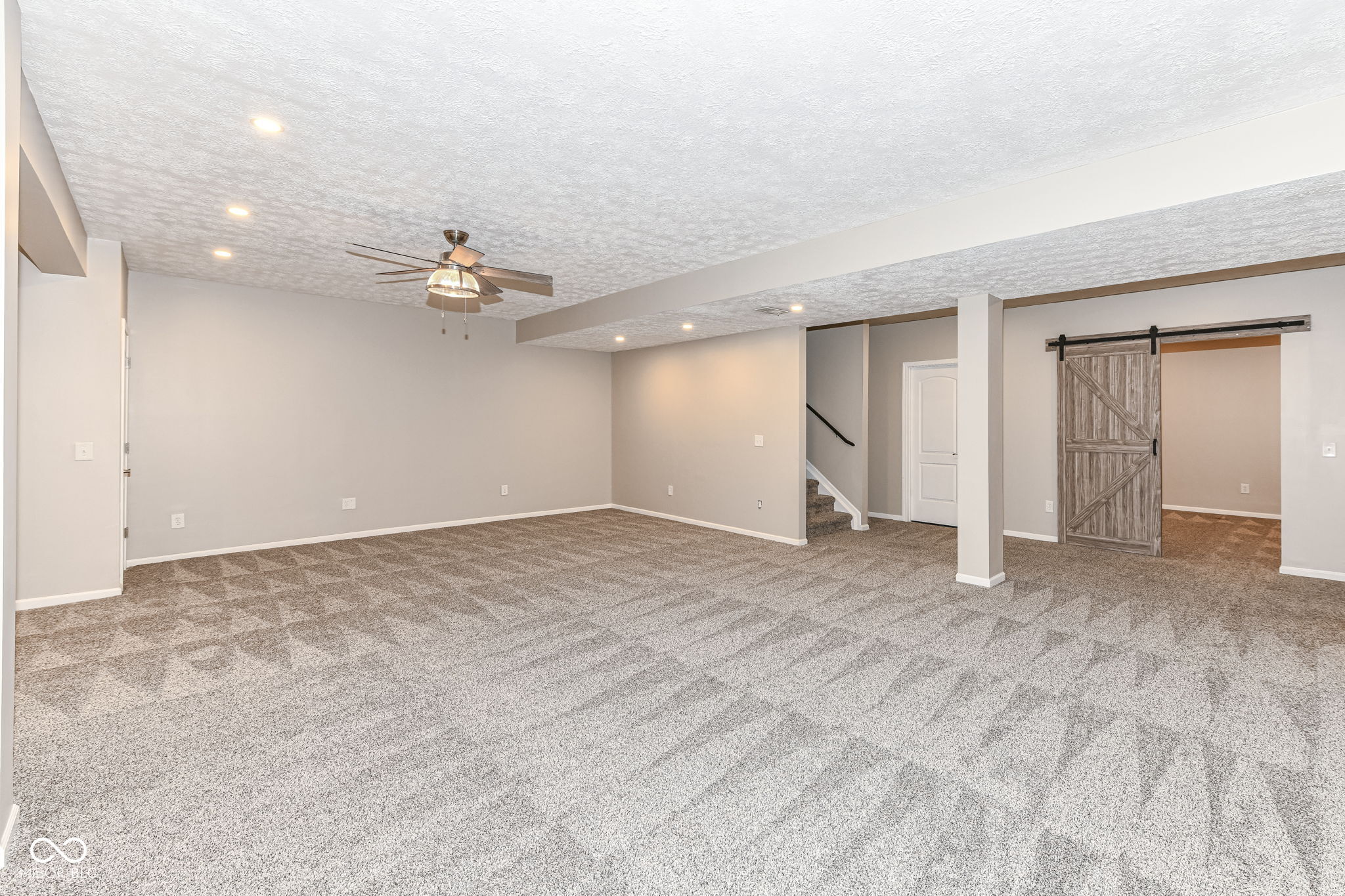 6160 Hardwick Drive