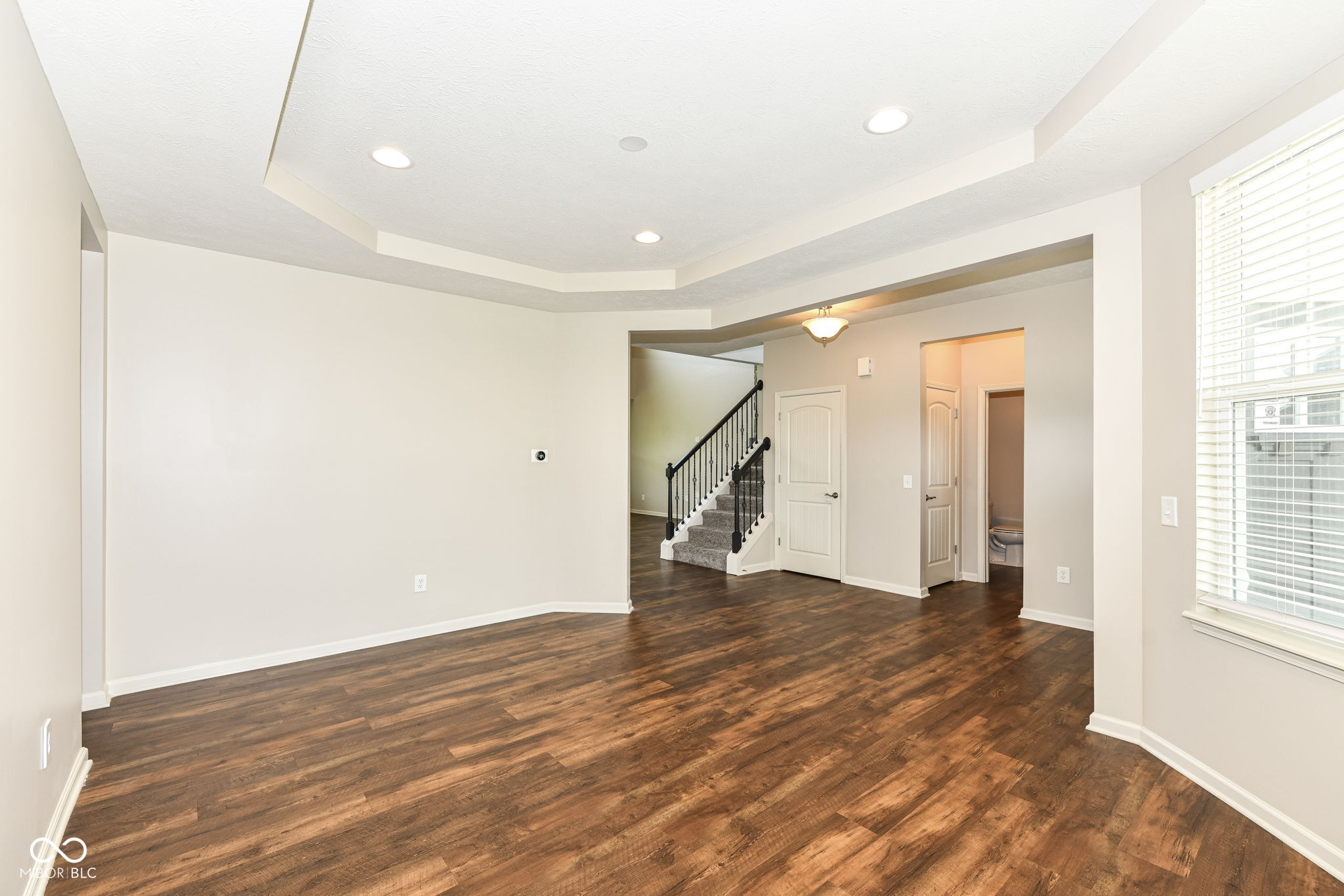 6160 Hardwick Drive