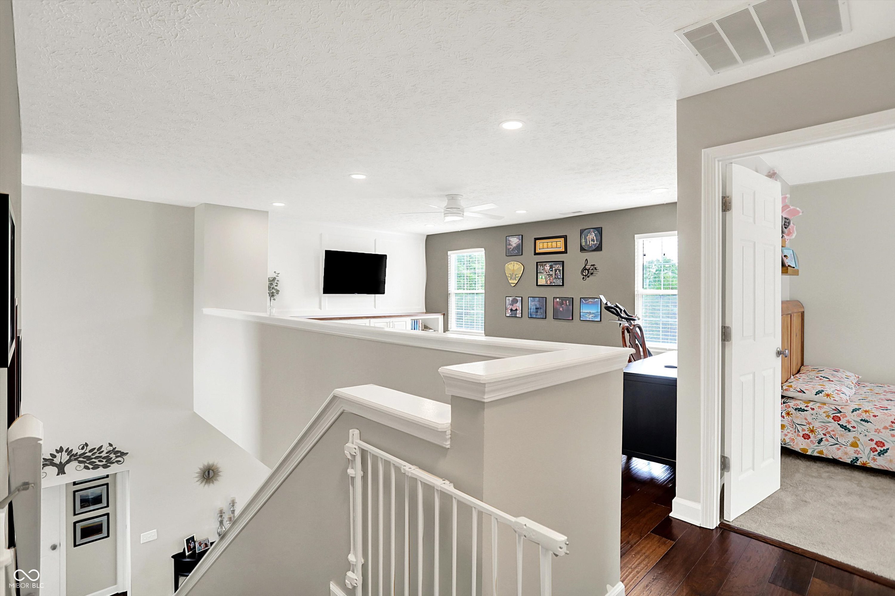 9653 Cypress Way