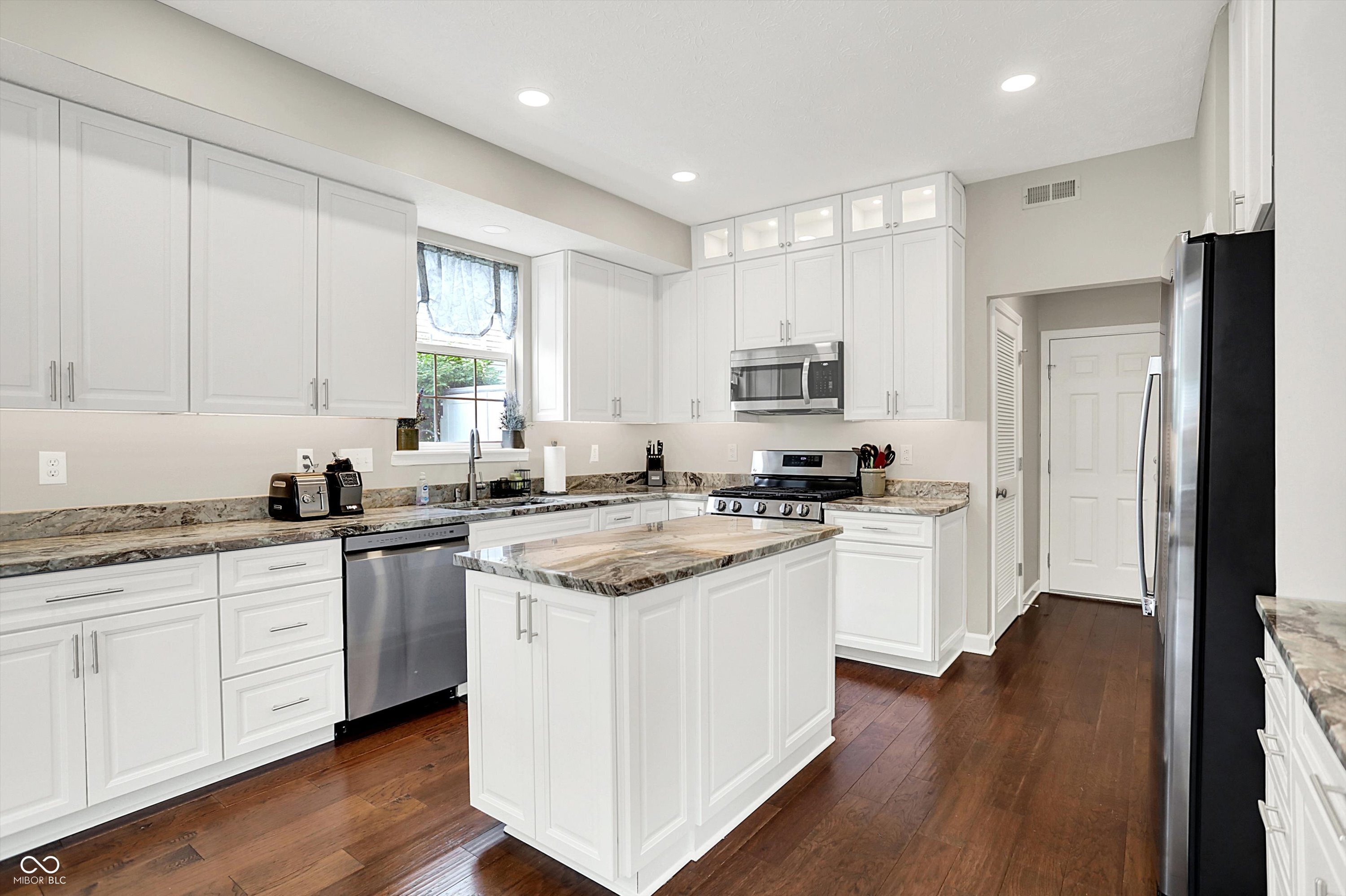 9653 Cypress Way