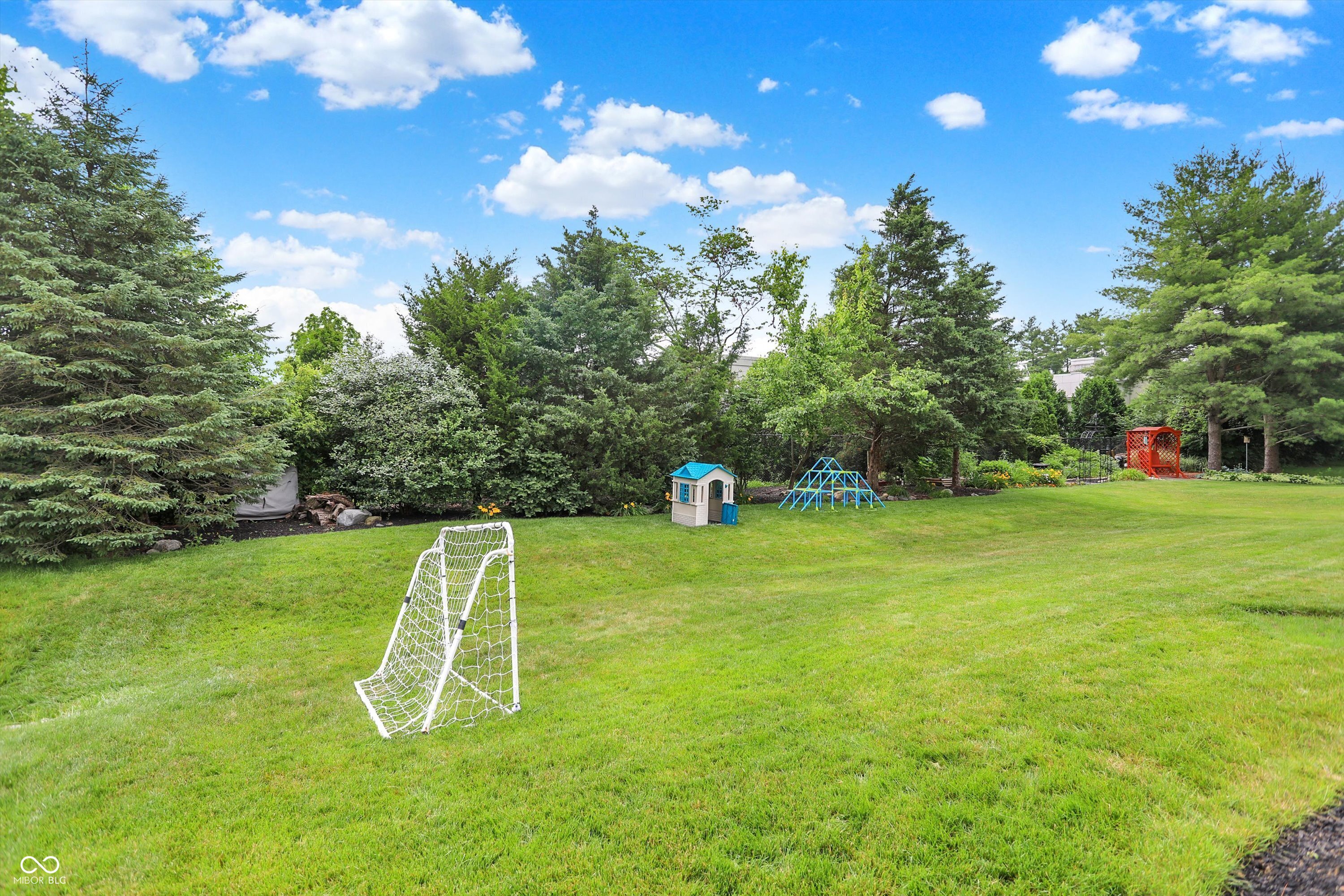 9653 Cypress Way