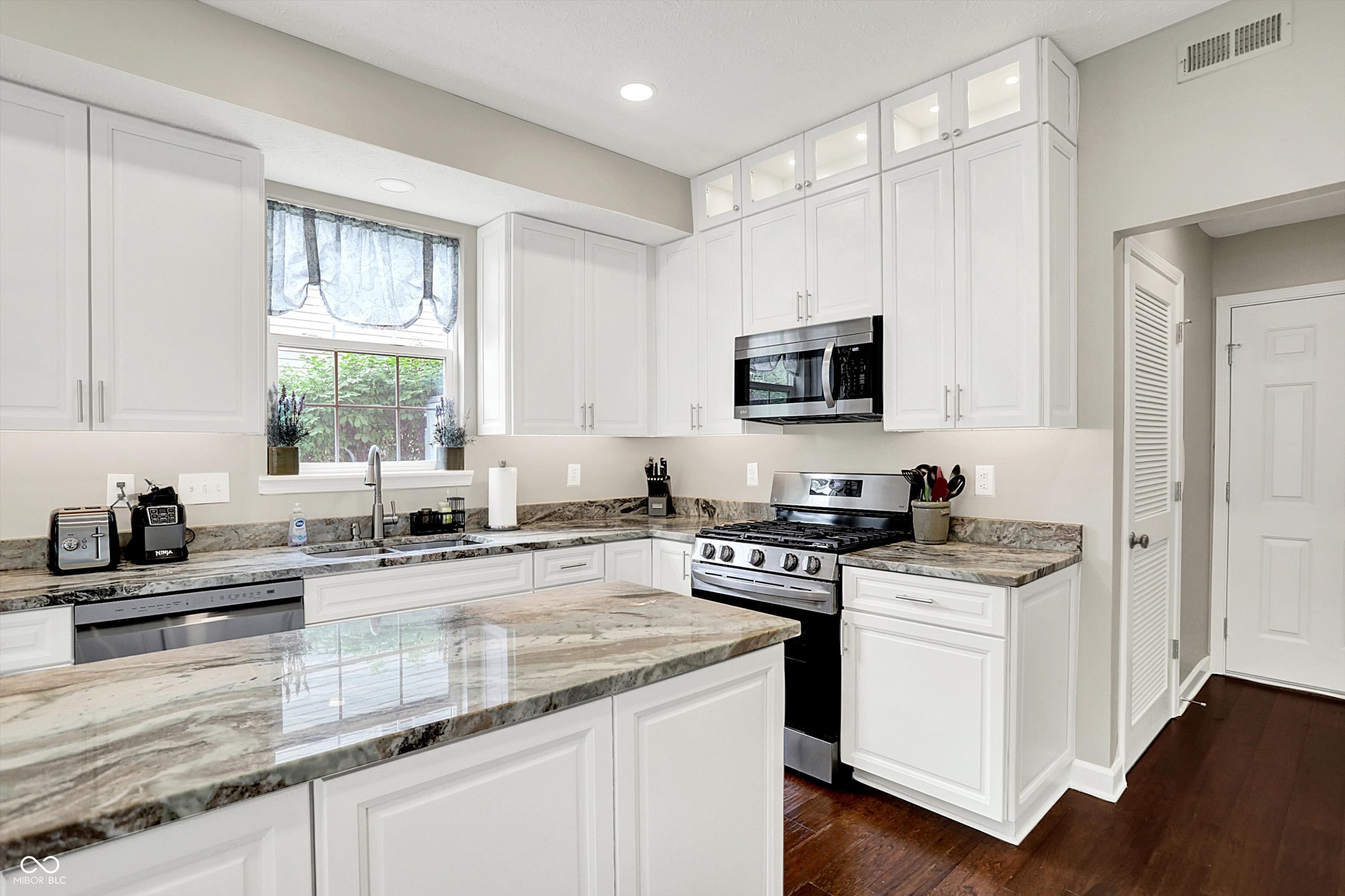 9653 Cypress Way