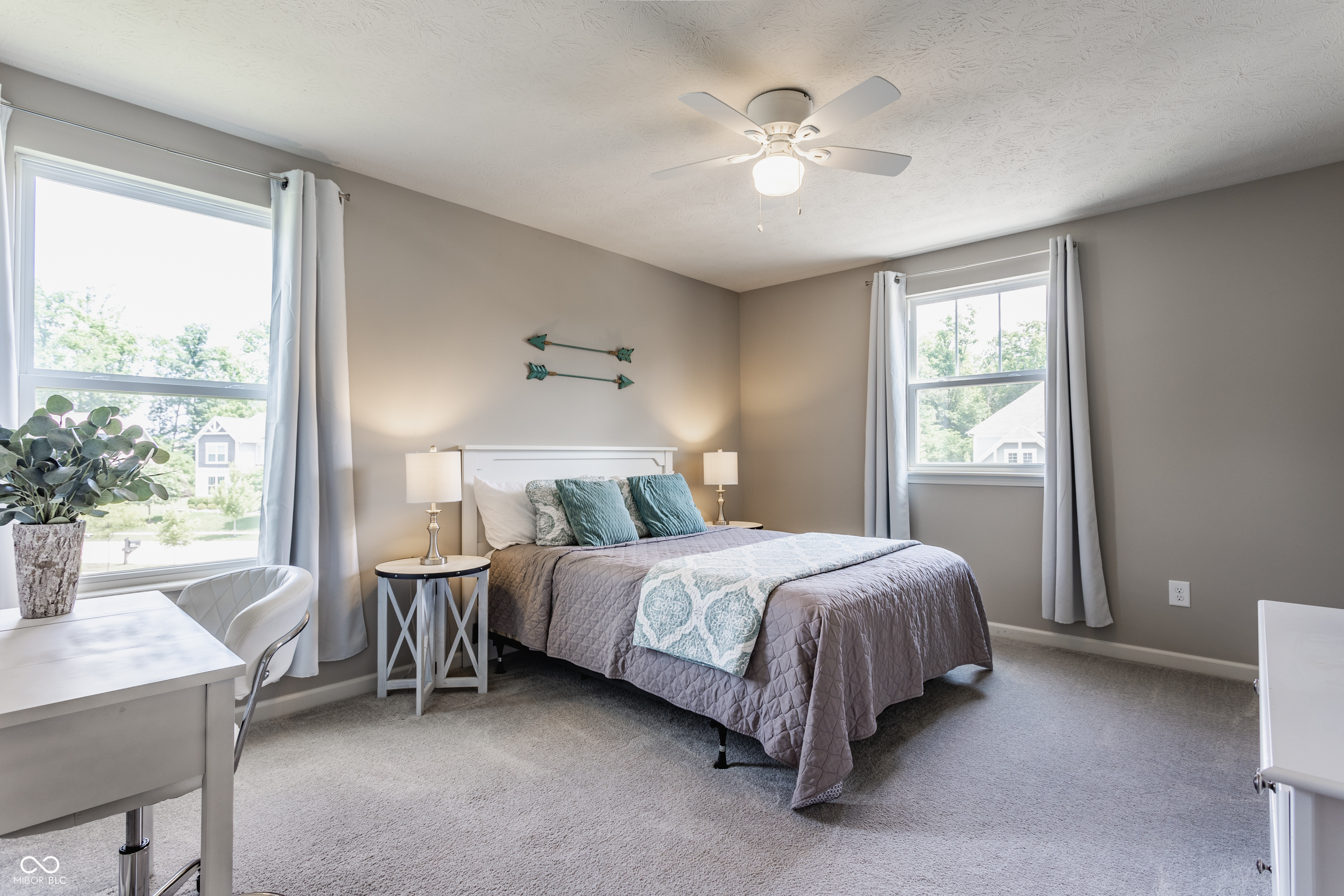 3606 Evergreen Way