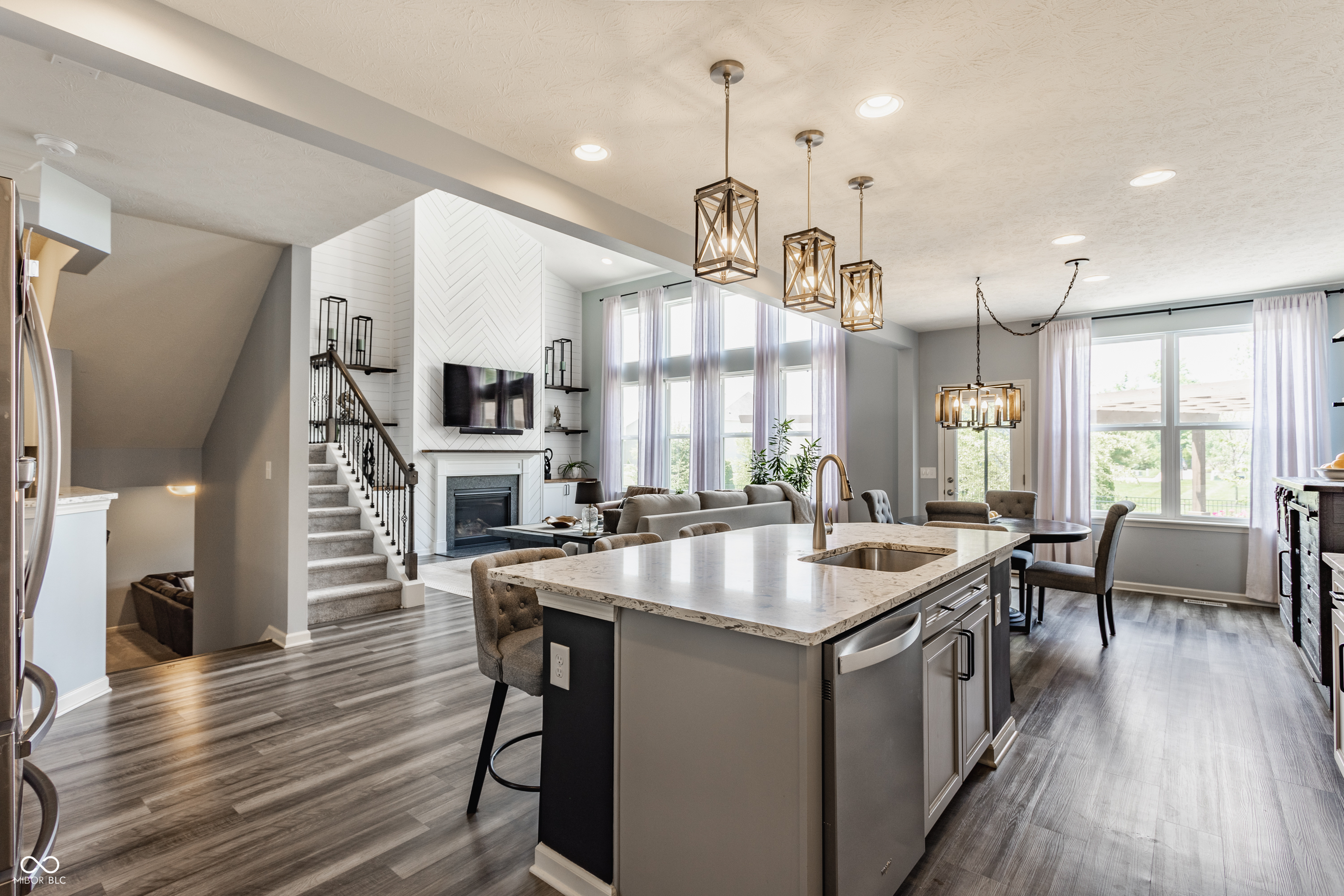 3606 Evergreen Way