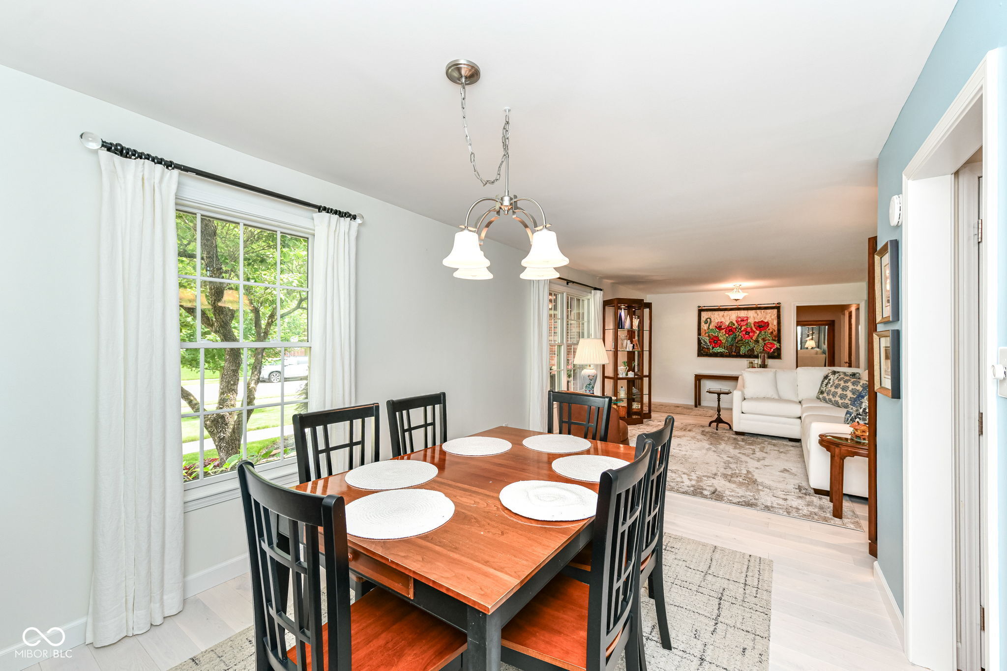 1237 Driftwood Drive