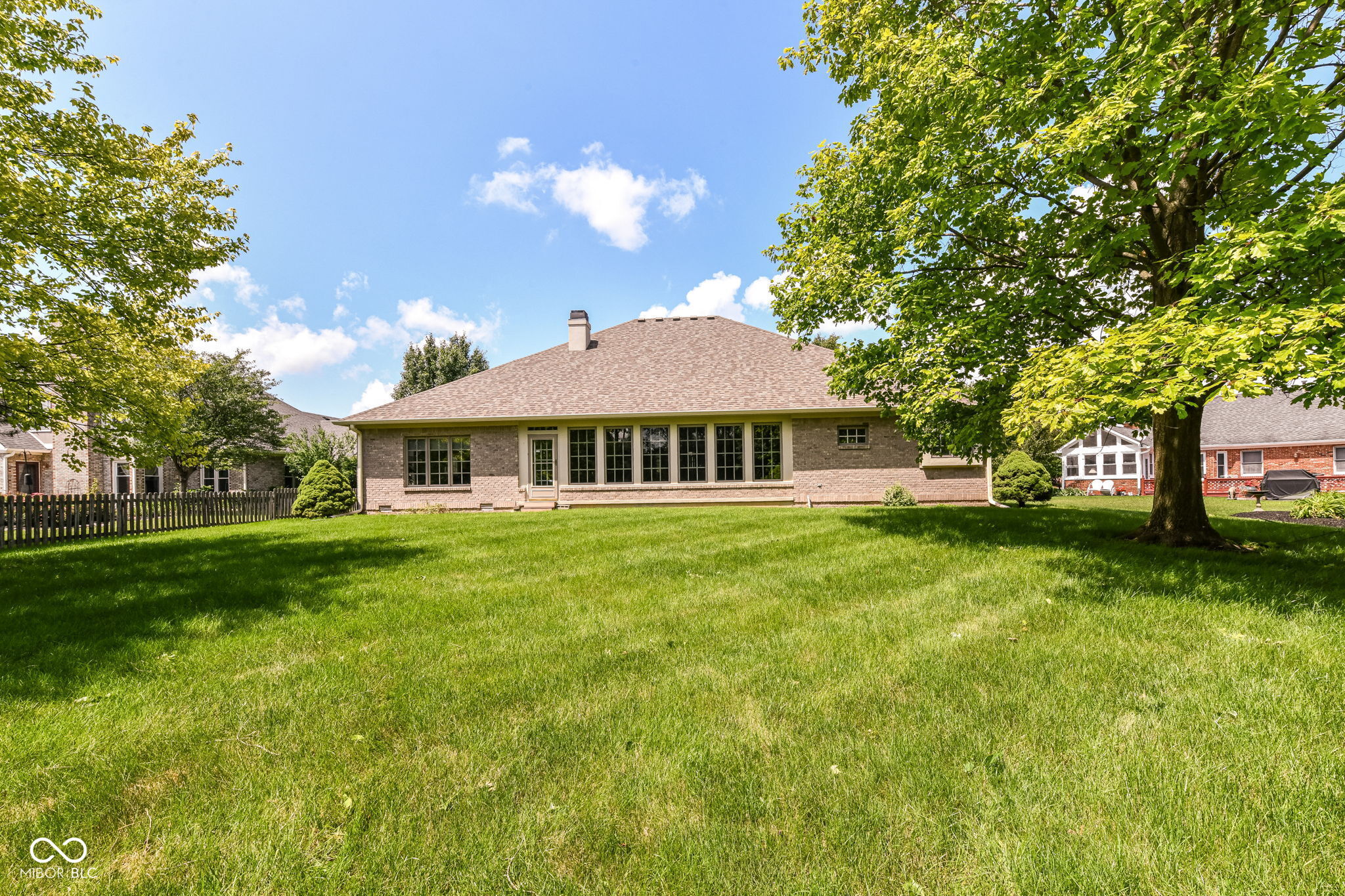 10005 Southwind Drive