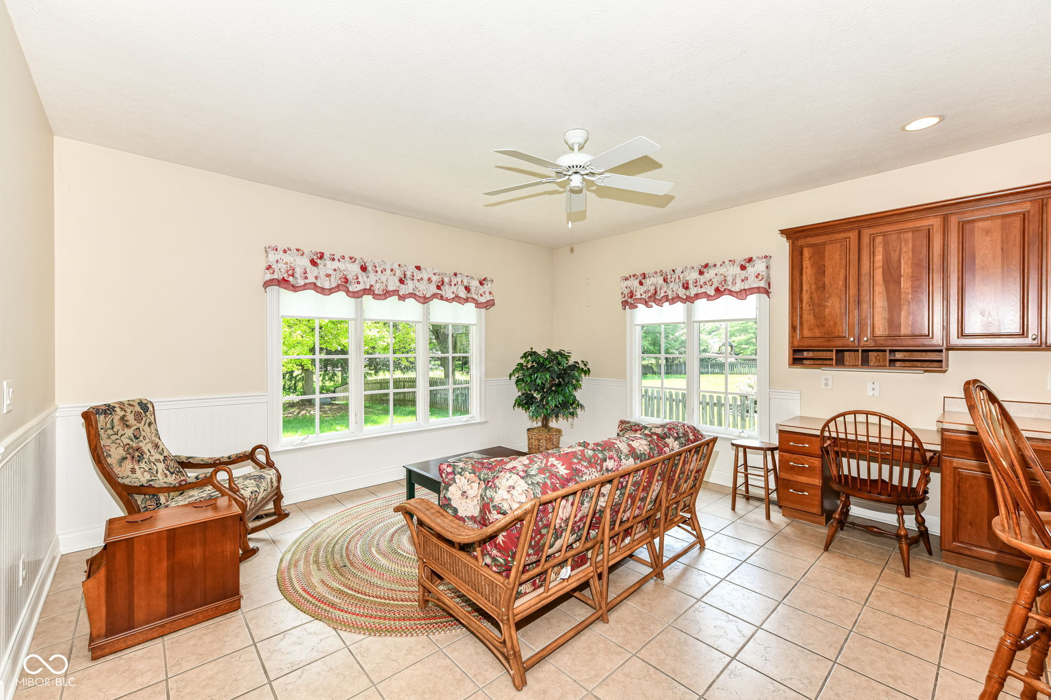 10005 Southwind Drive