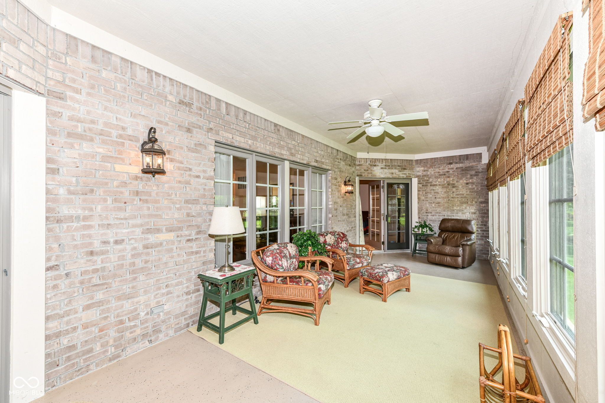 10005 Southwind Drive