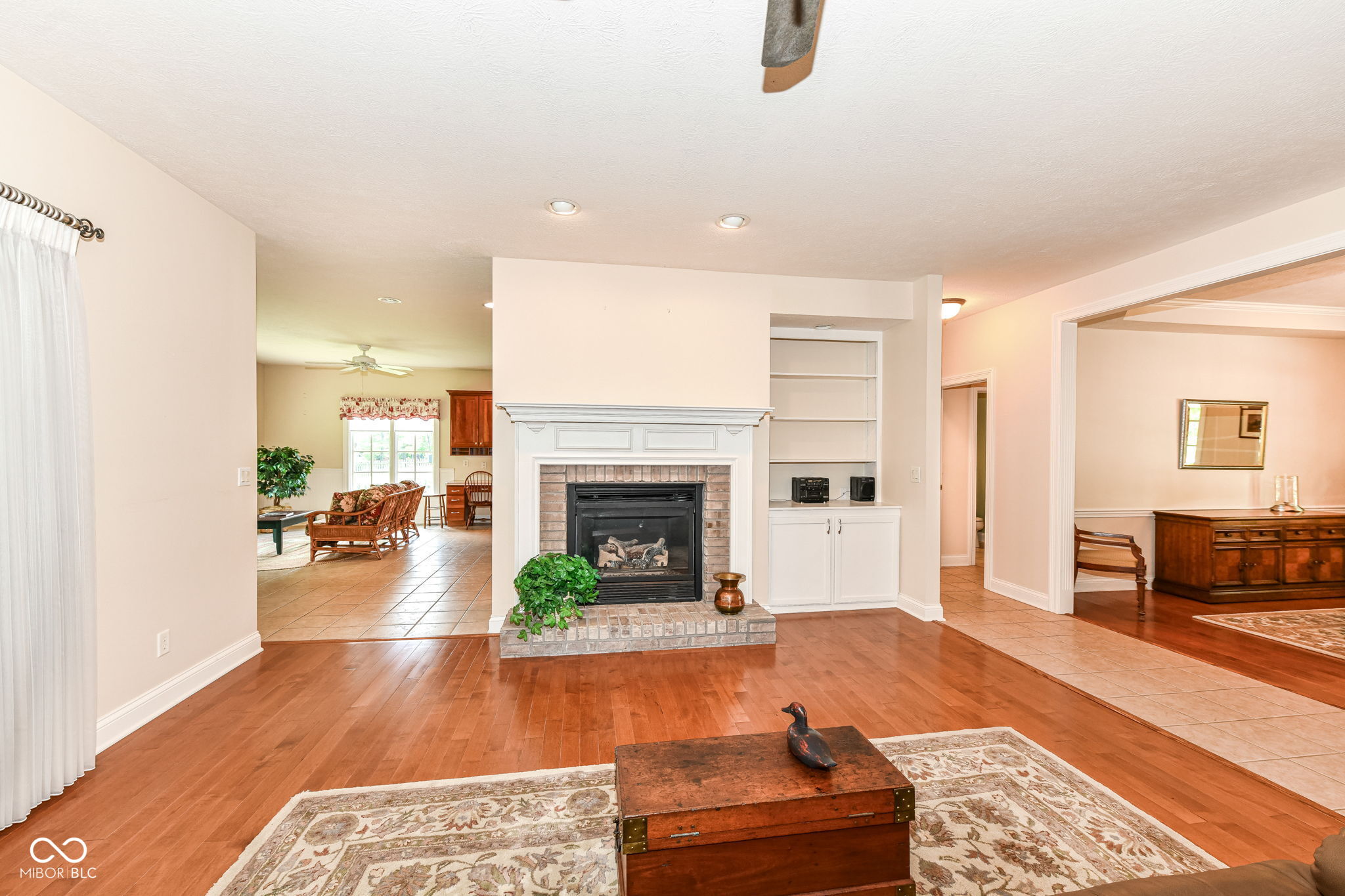 10005 Southwind Drive