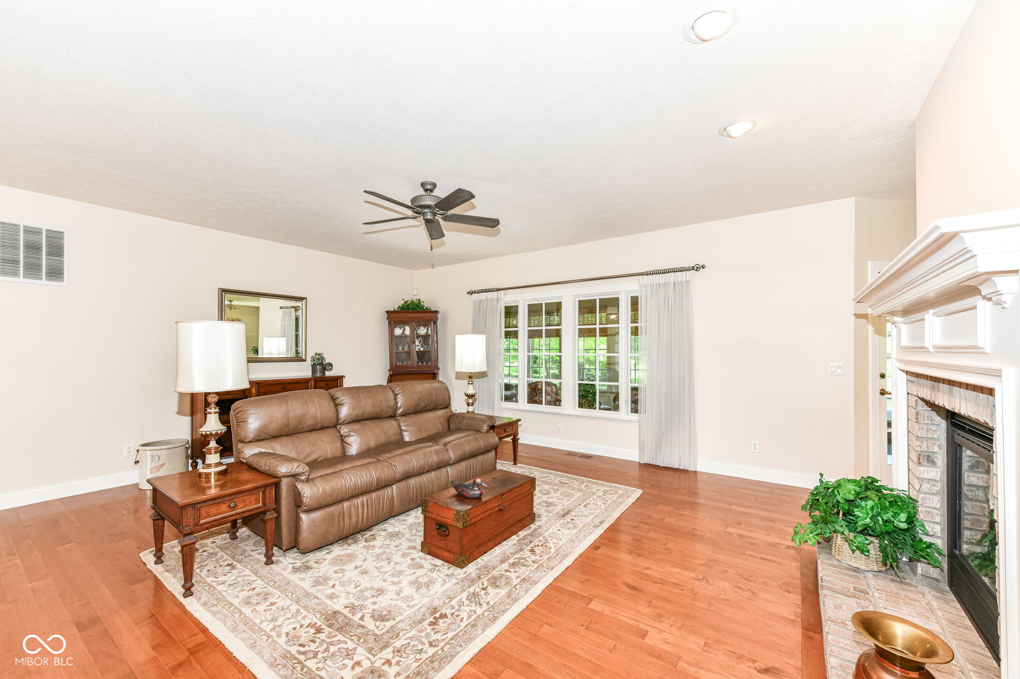 10005 Southwind Drive