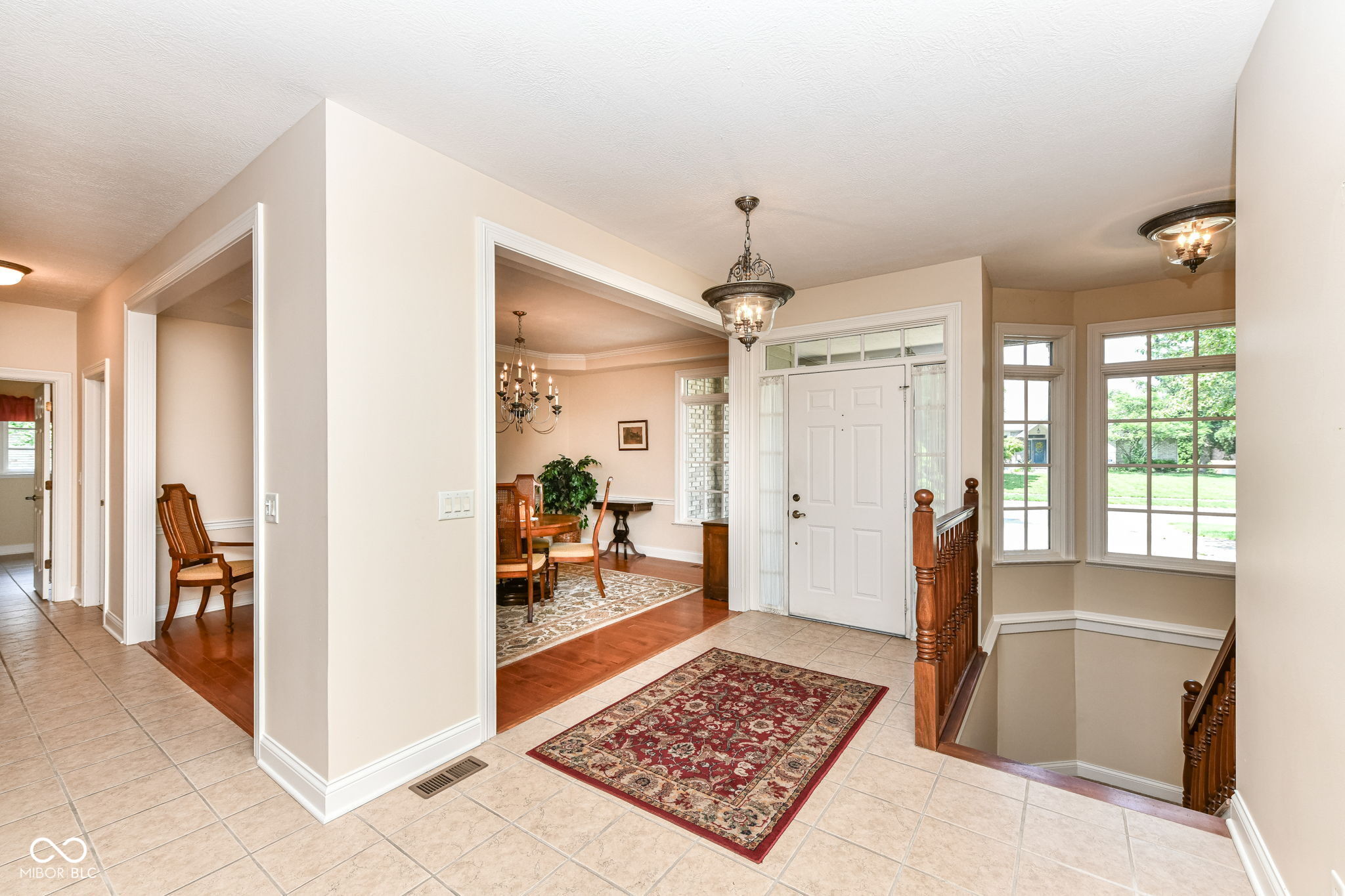 10005 Southwind Drive
