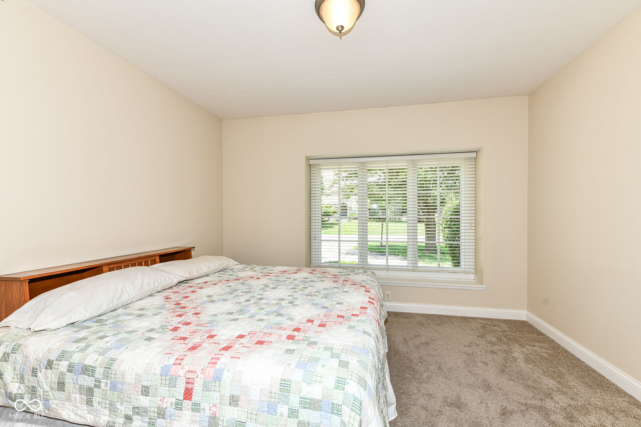10005 Southwind Drive