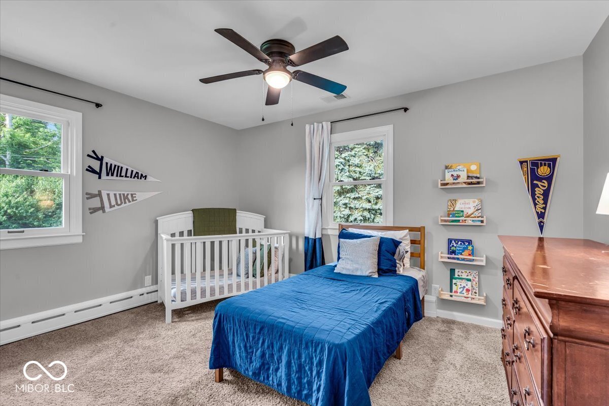 5850 E 54th Place