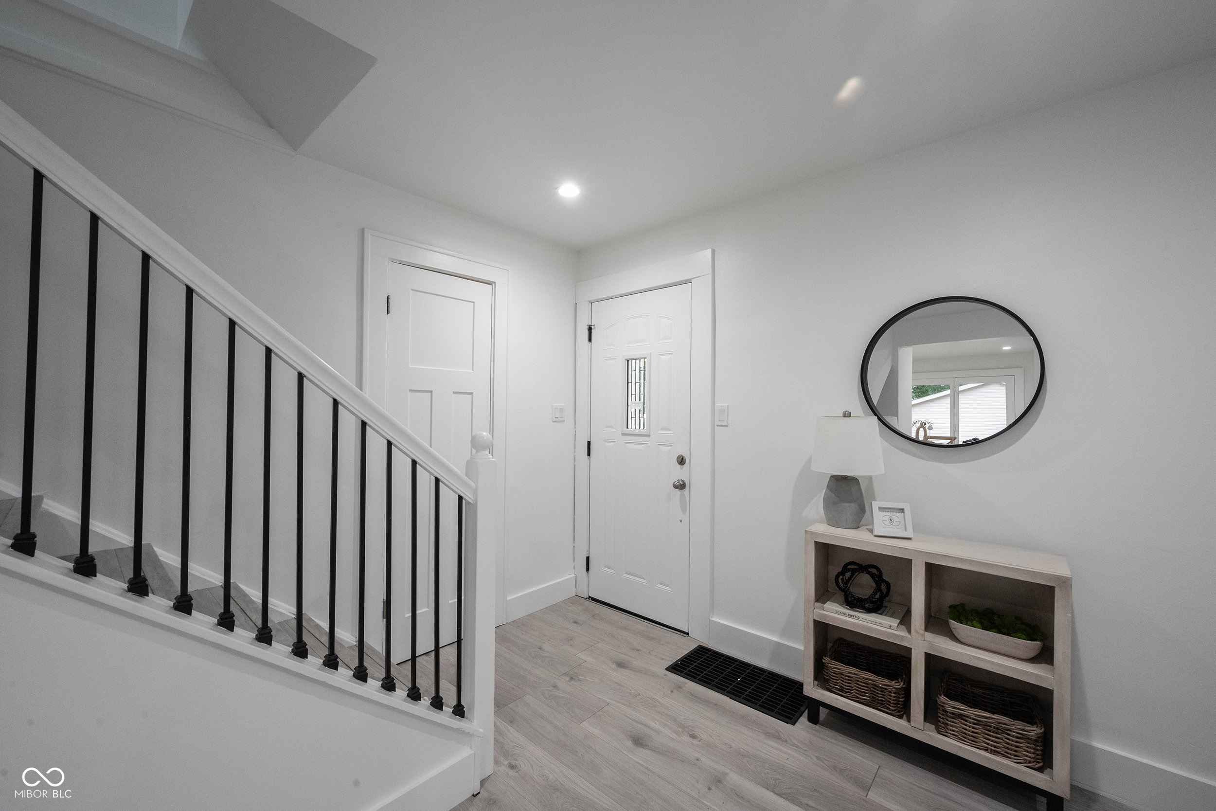 1511 E 49th Street