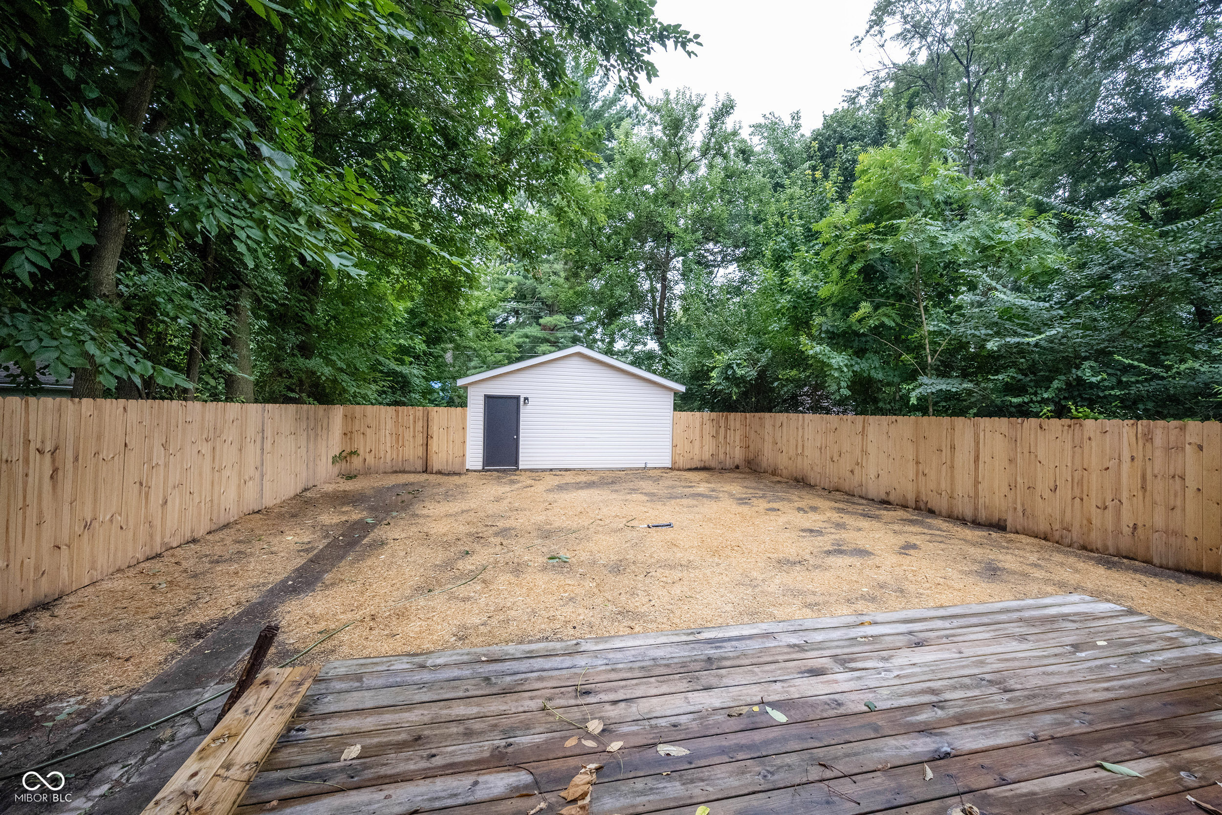 1511 E 49th Street