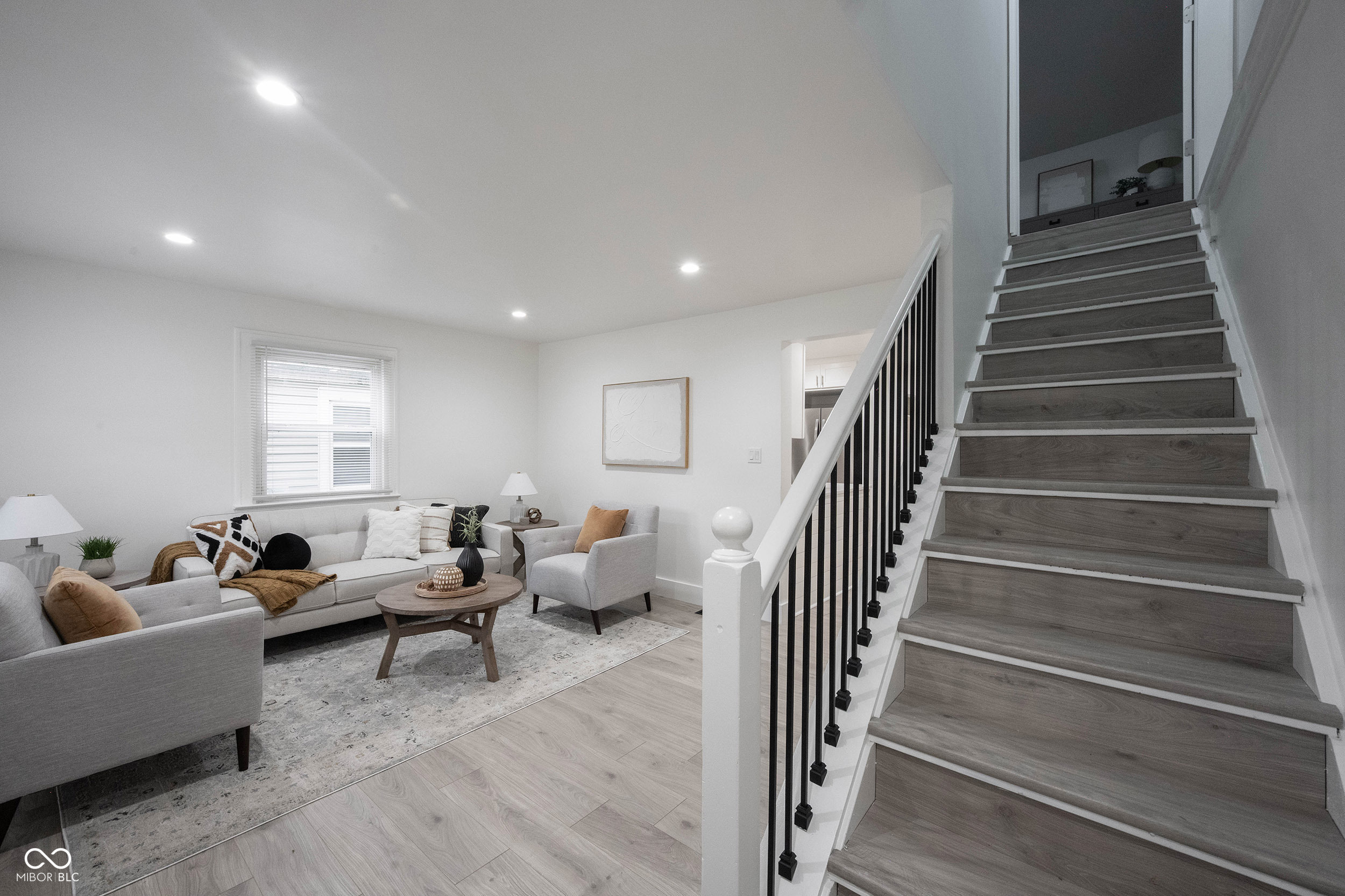 1511 E 49th Street