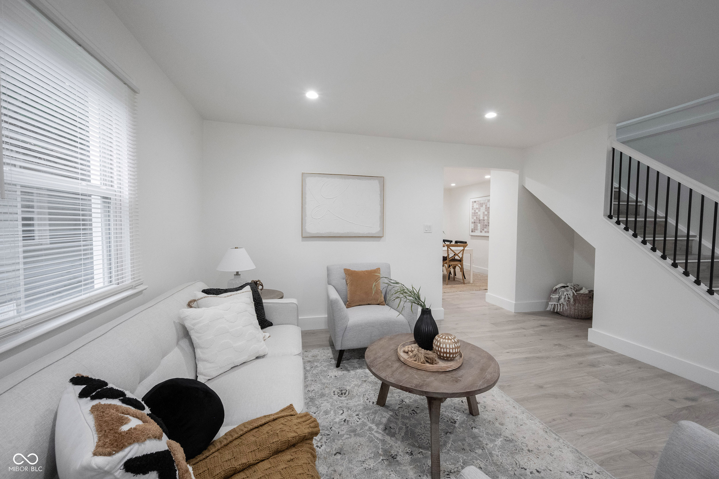 1511 E 49th Street