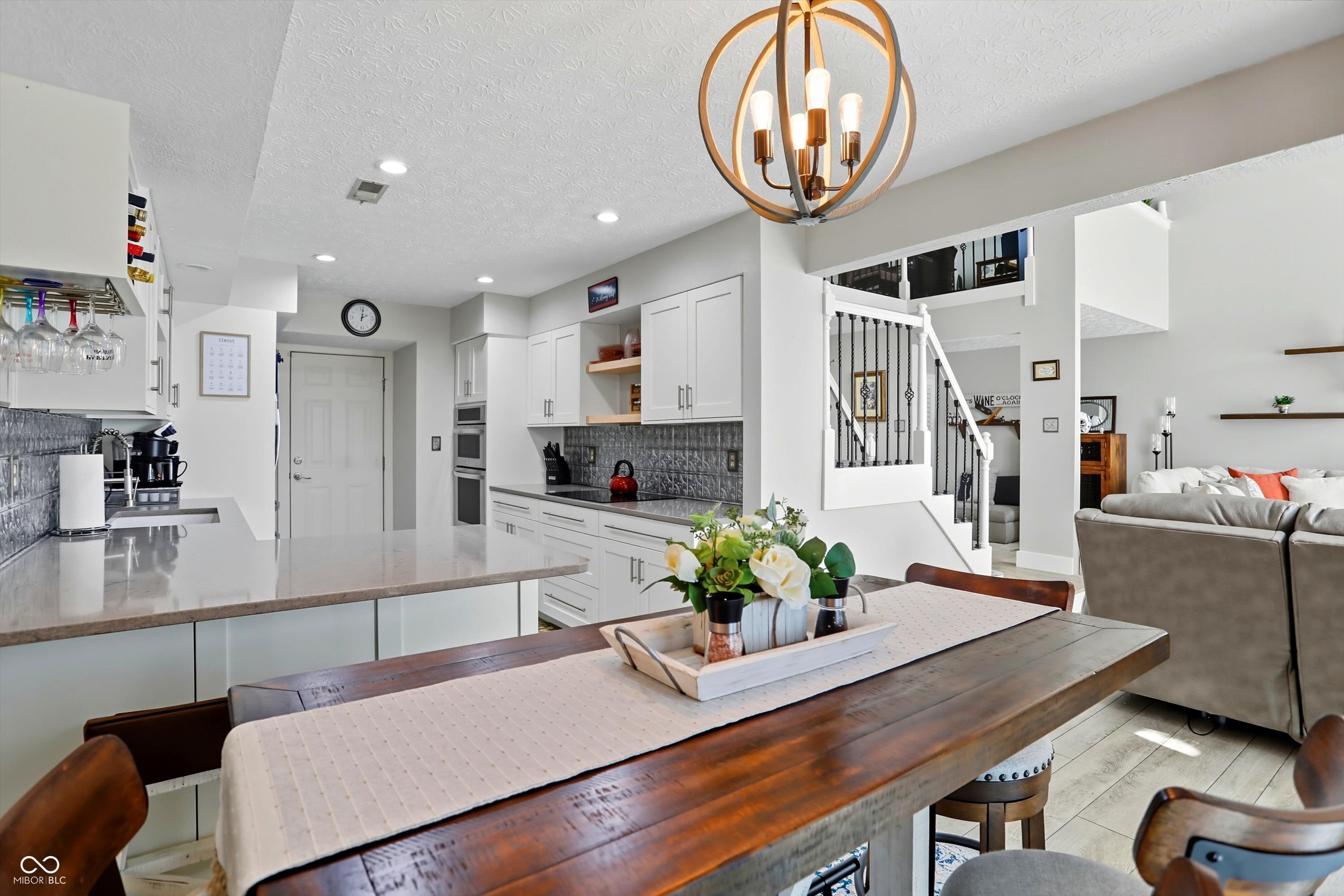 7541 Chatterton Drive