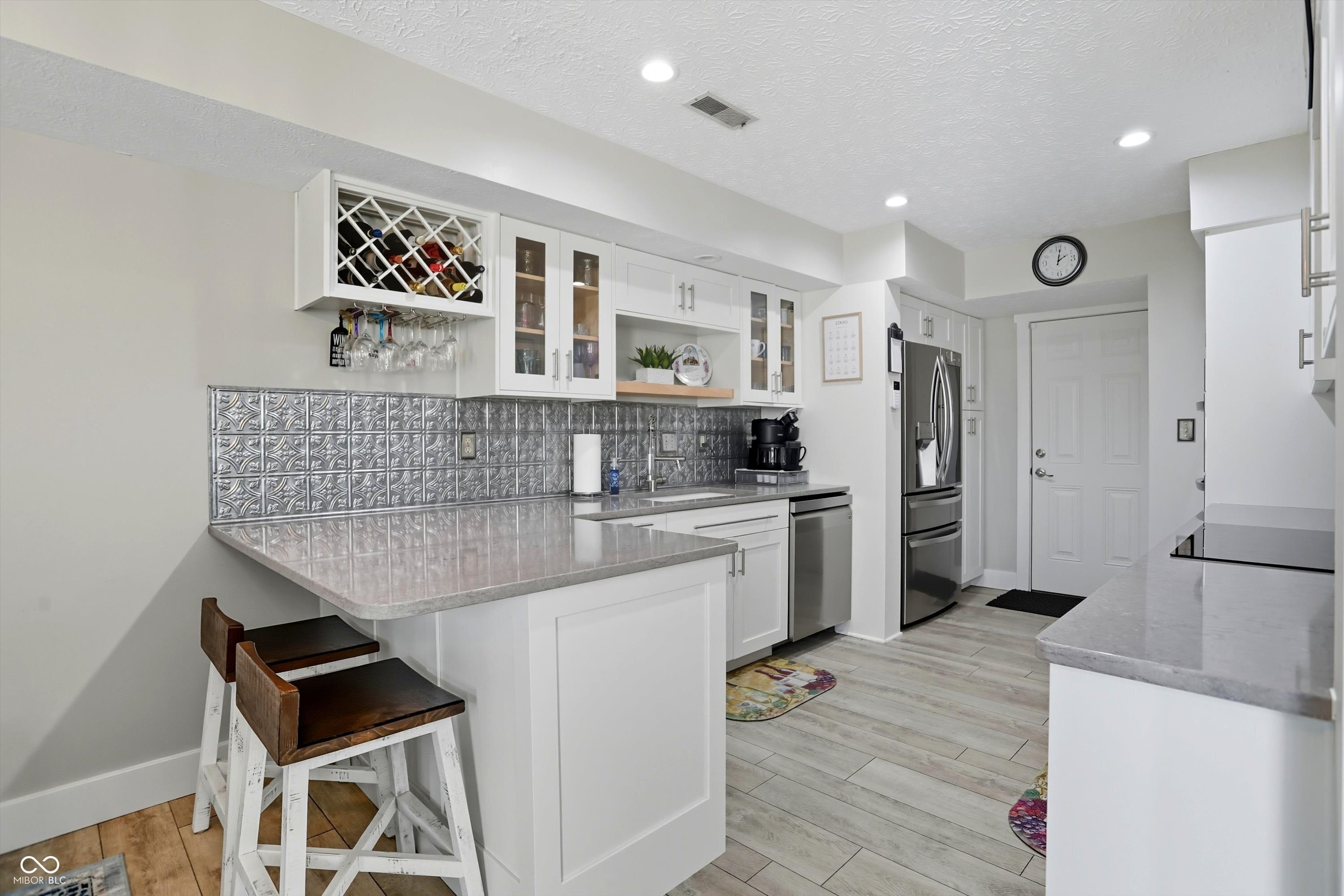 7541 Chatterton Drive