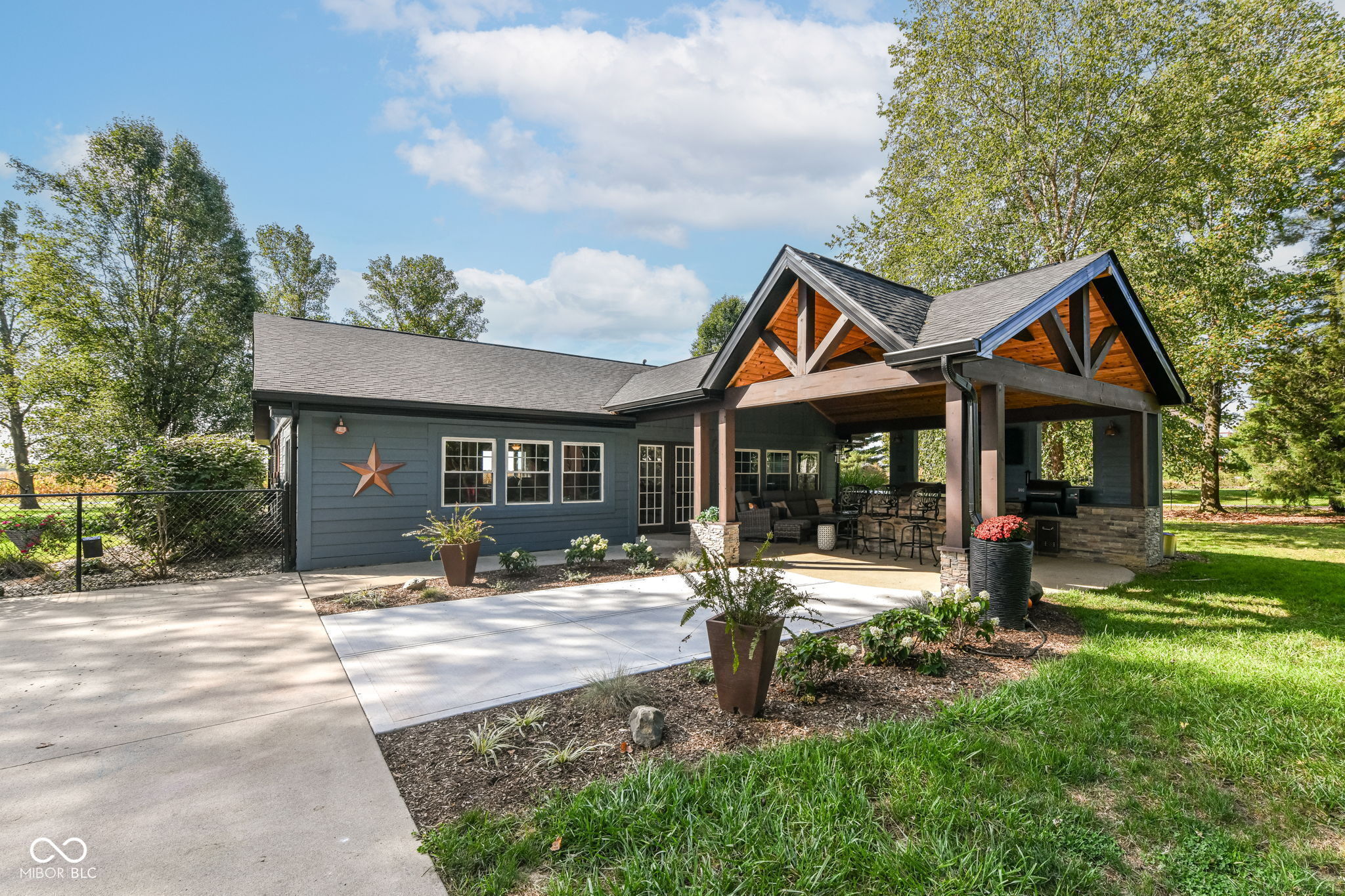 6804 W Stinemyer Road