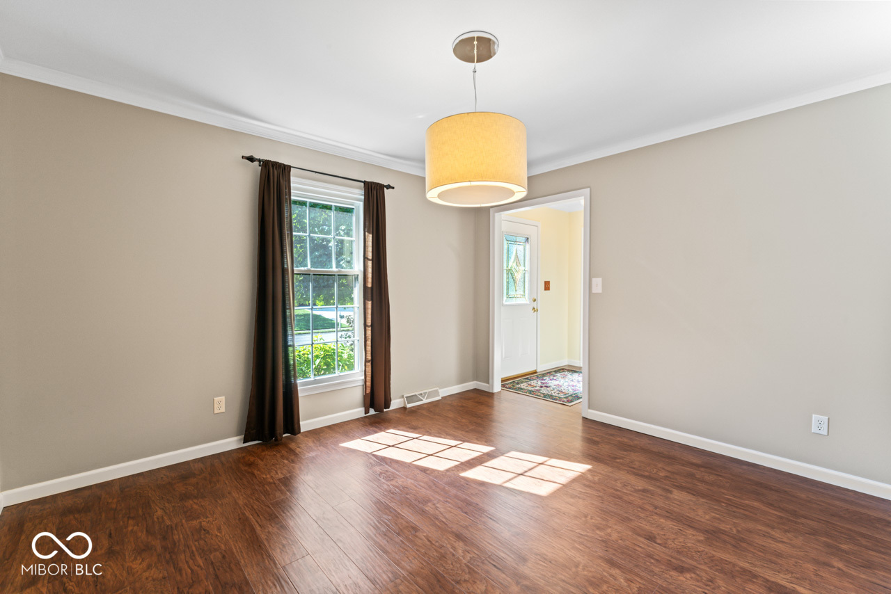 7222 Hampstead Lane