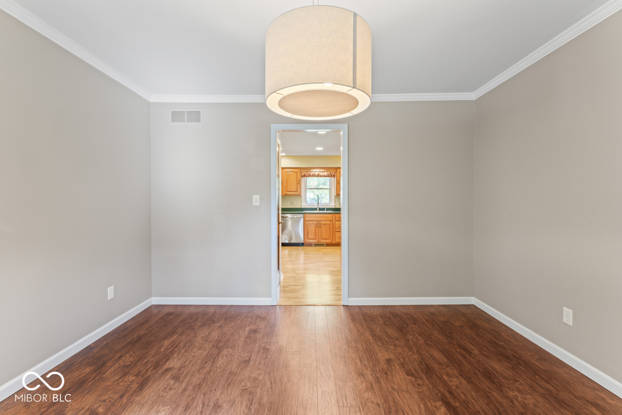 7222 Hampstead Lane