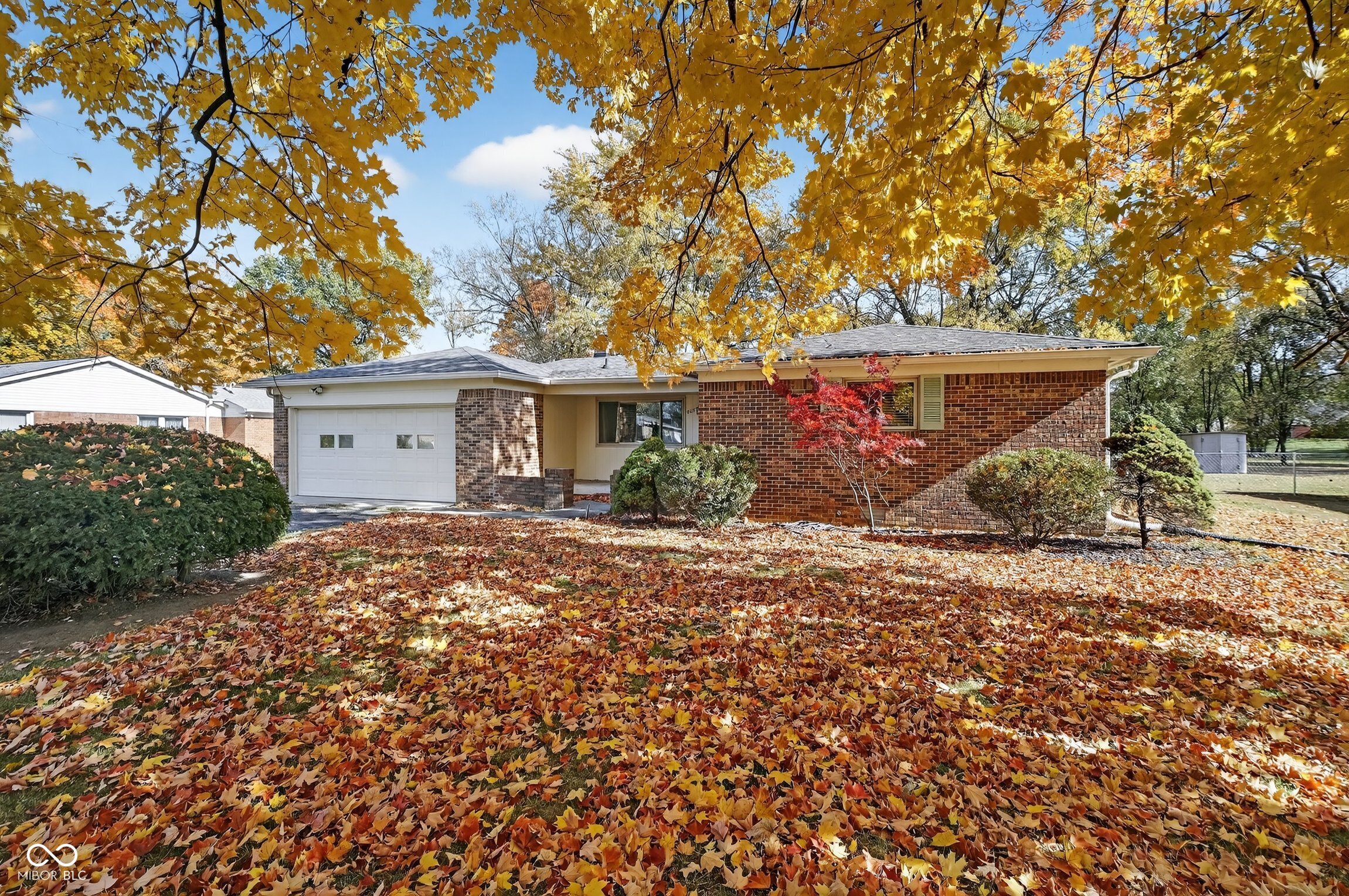 8073 Wallingwood Drive