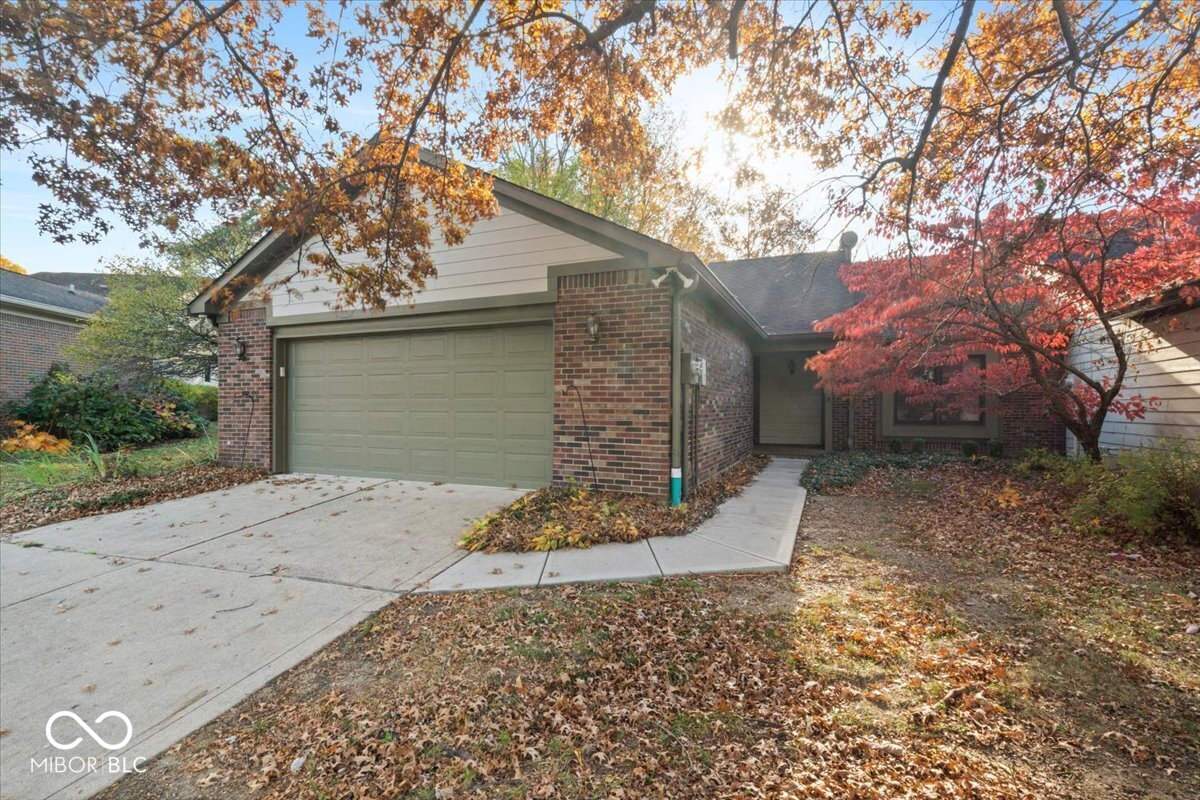 5214 Greenwillow Court Unit: 27