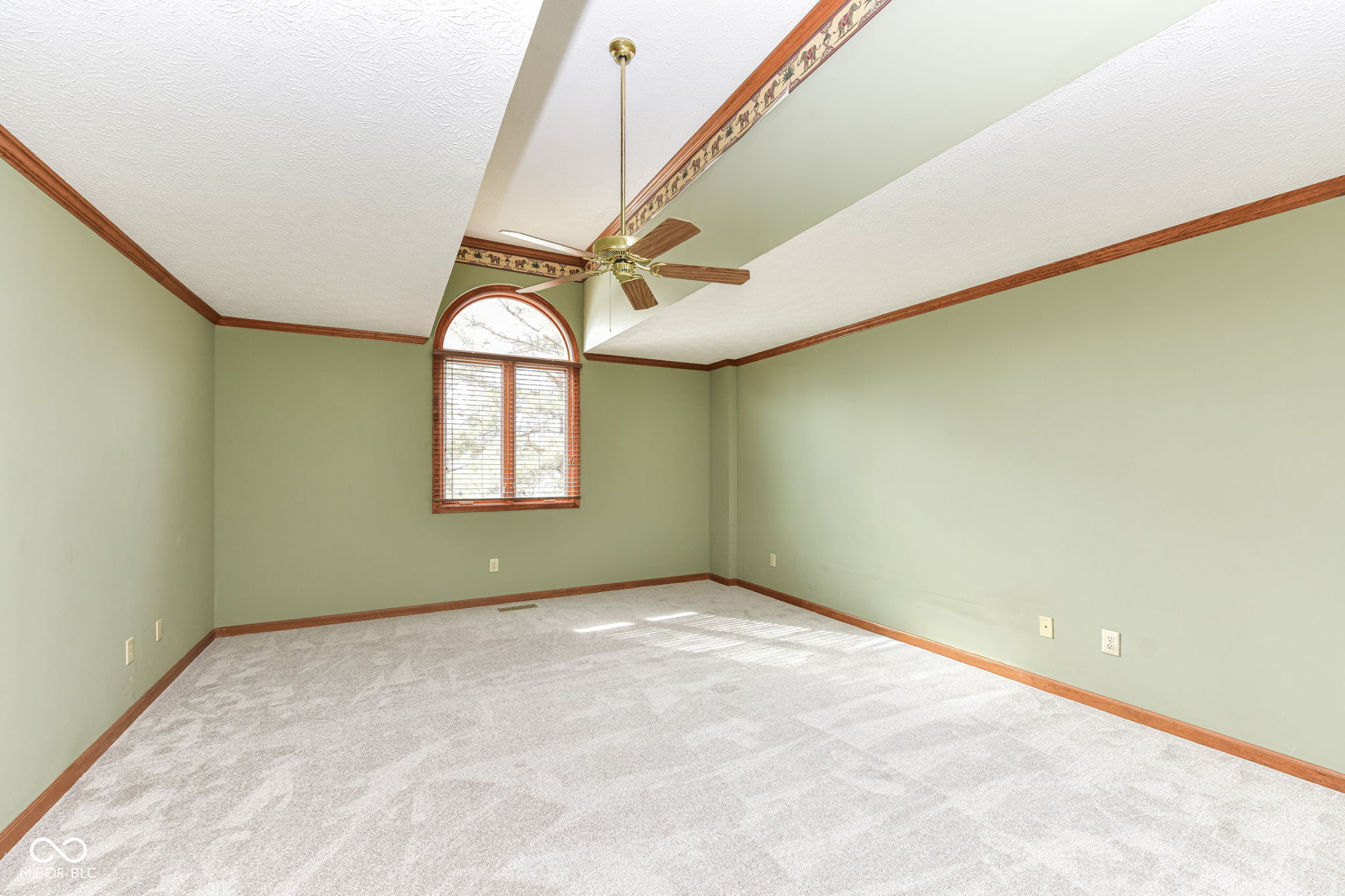 12112 Pearl Bay Ridge