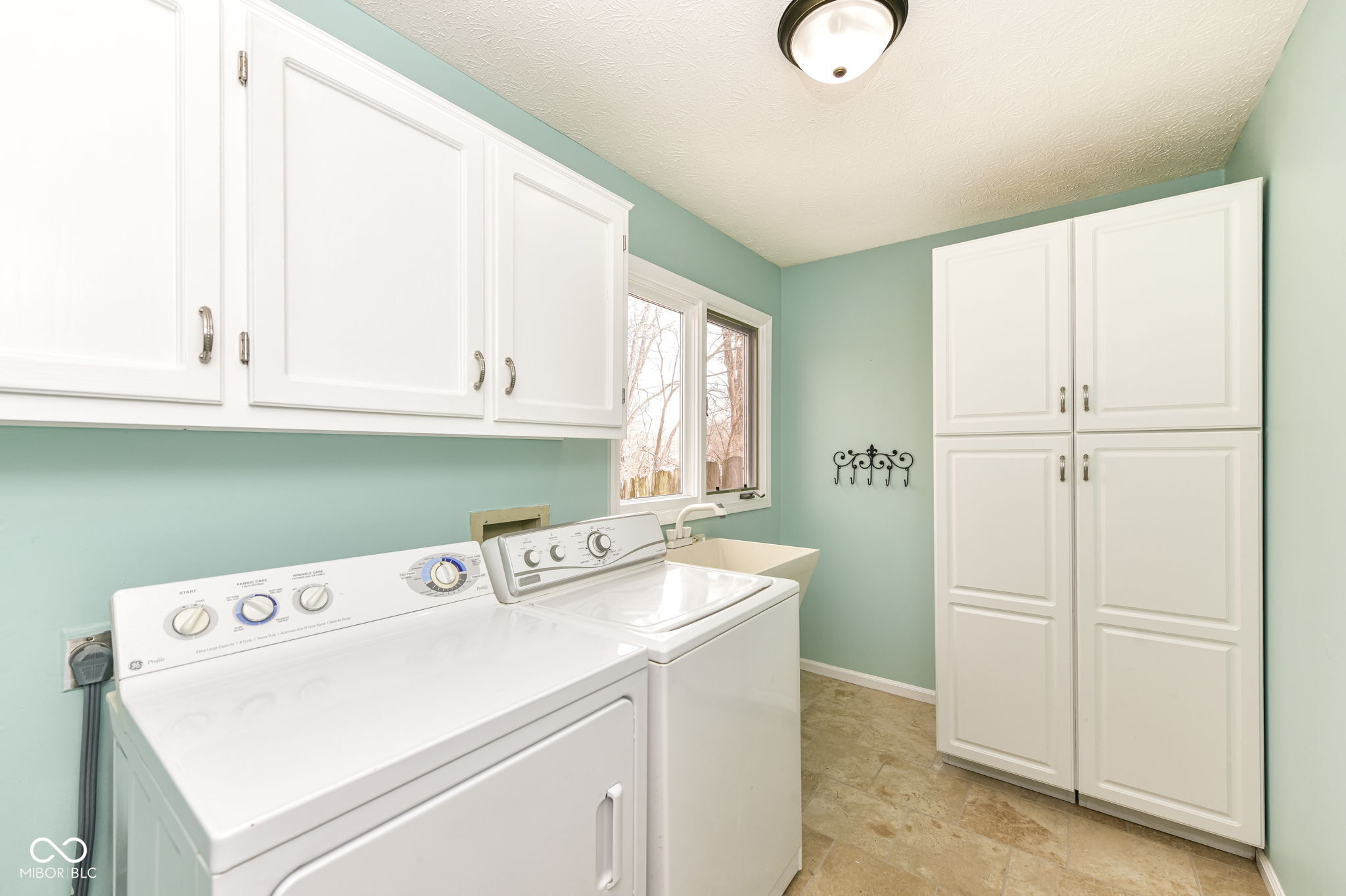 12112 Pearl Bay Ridge