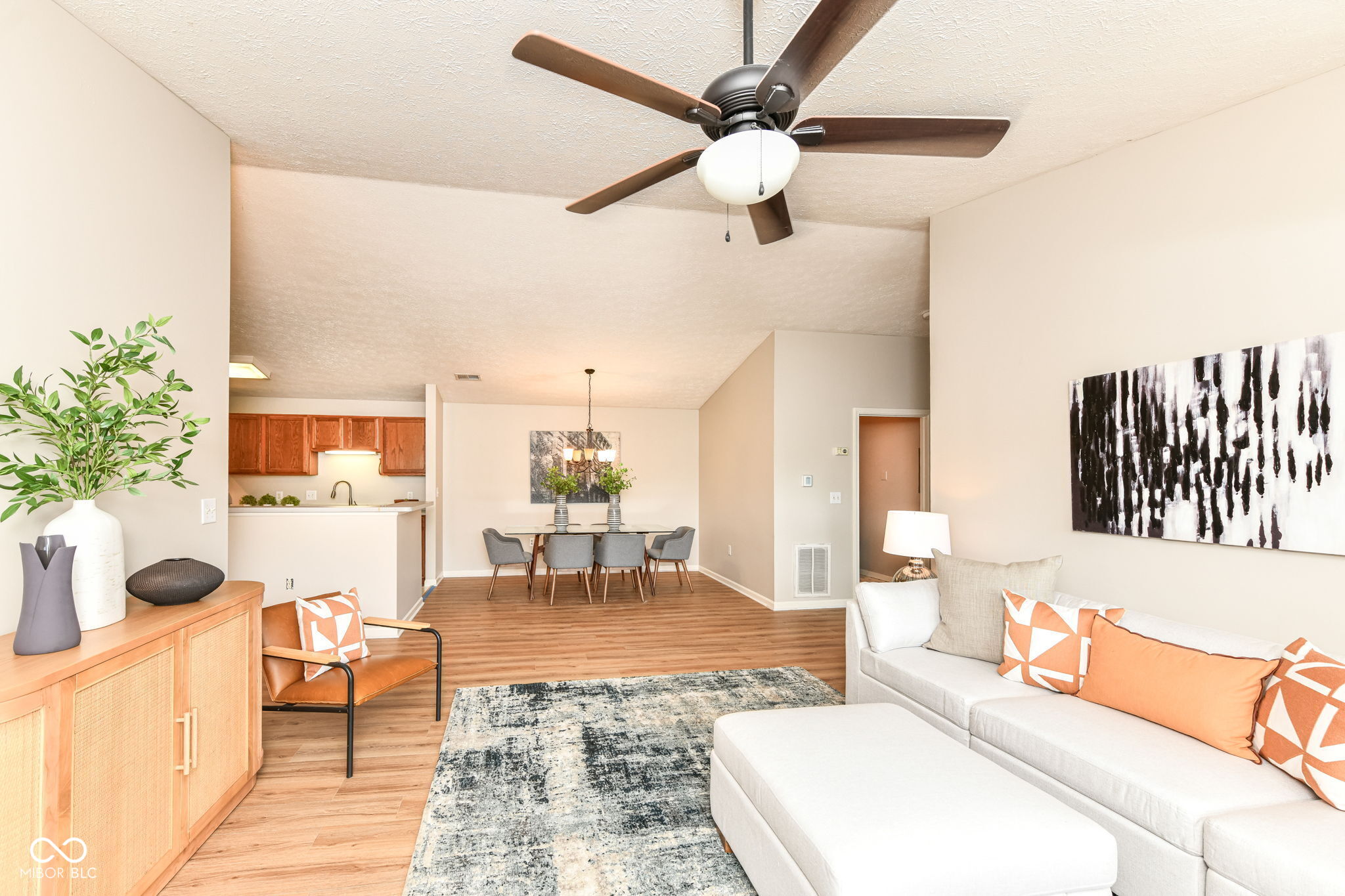 211 Faulkner Court Unit: 207