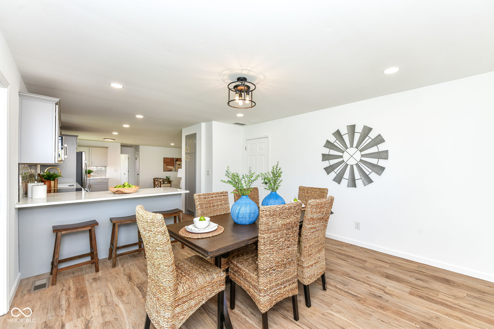 8073 Wallingwood Drive