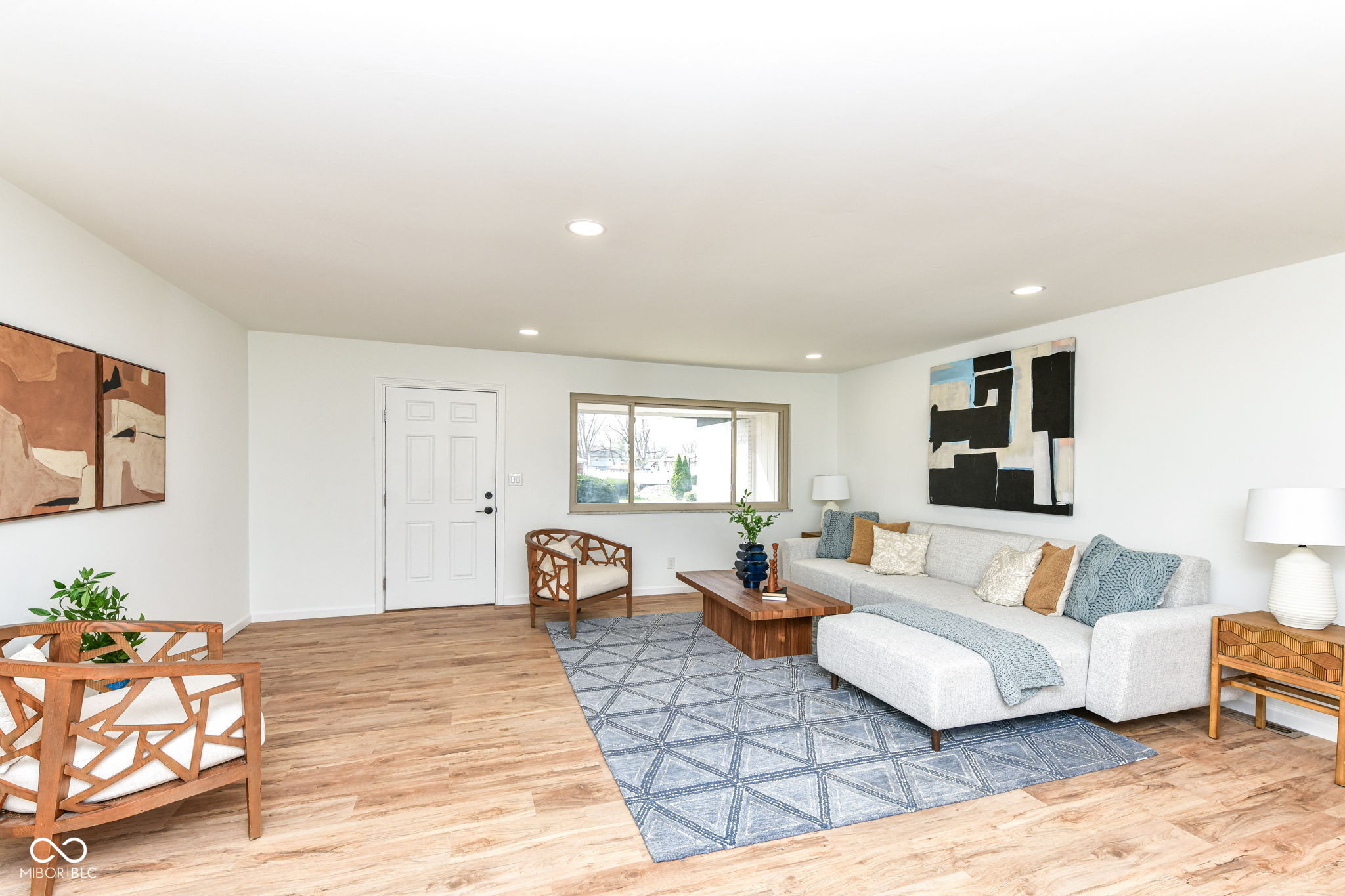 8073 Wallingwood Drive