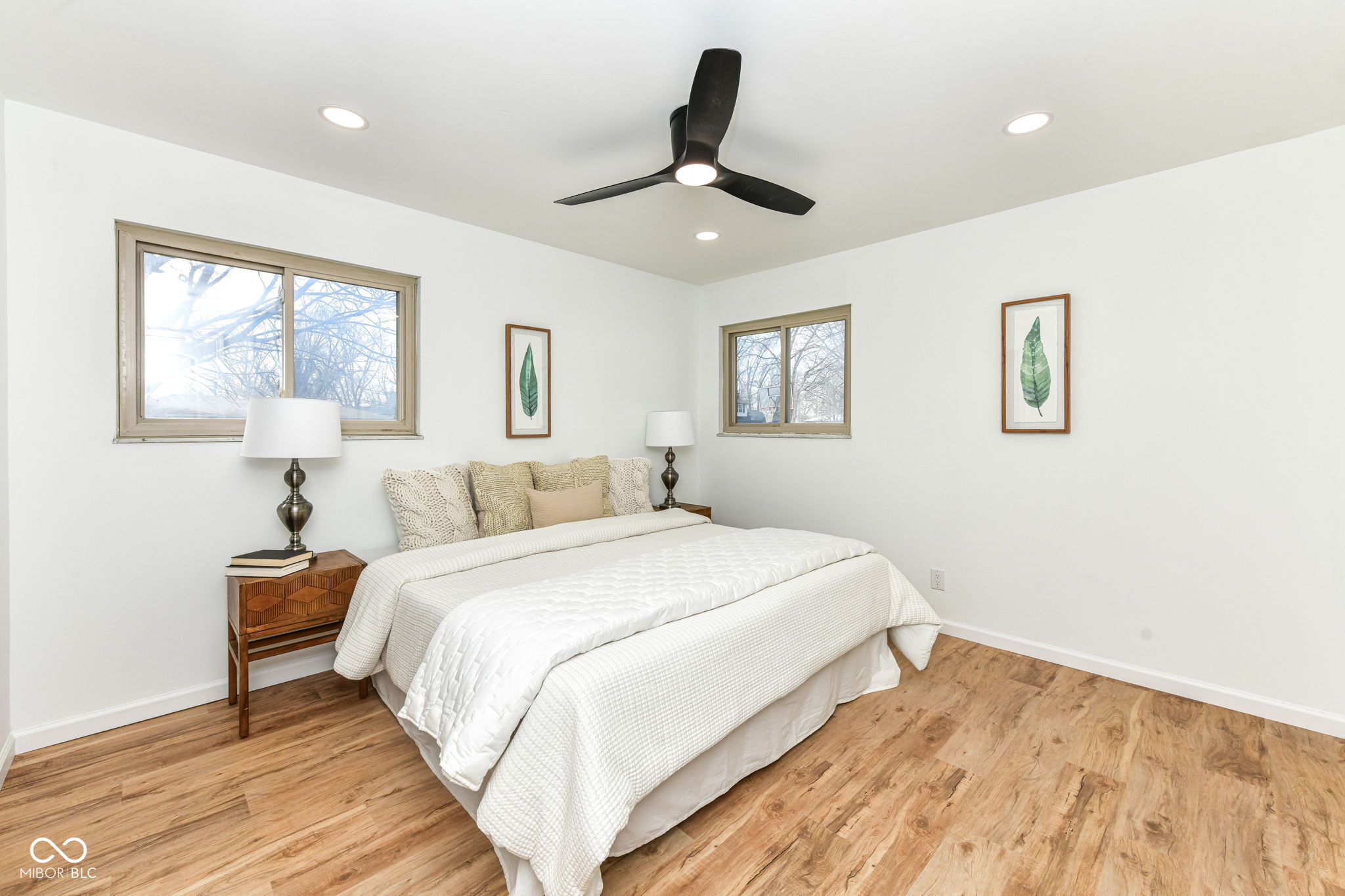 8073 Wallingwood Drive