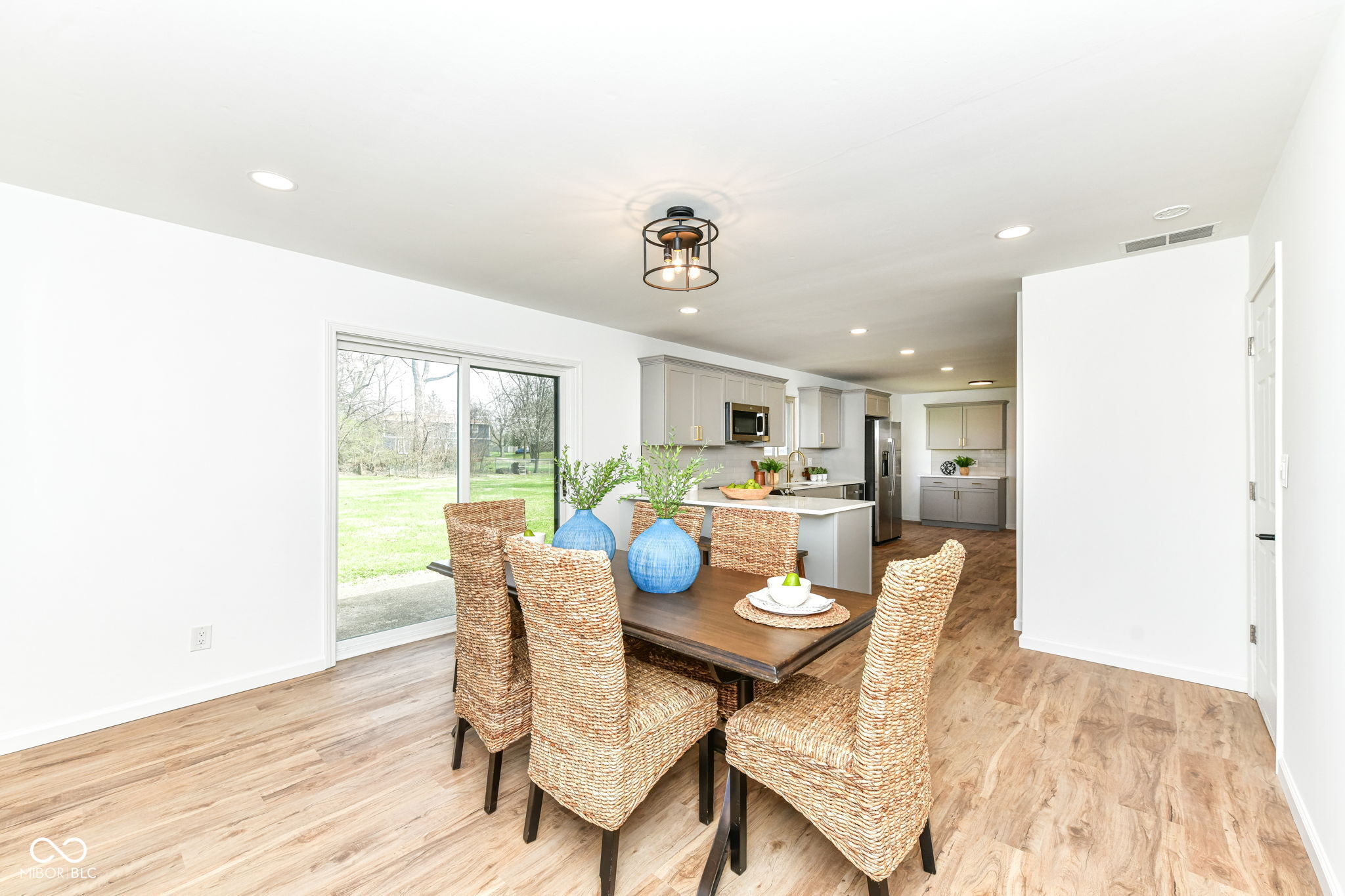 8073 Wallingwood Drive