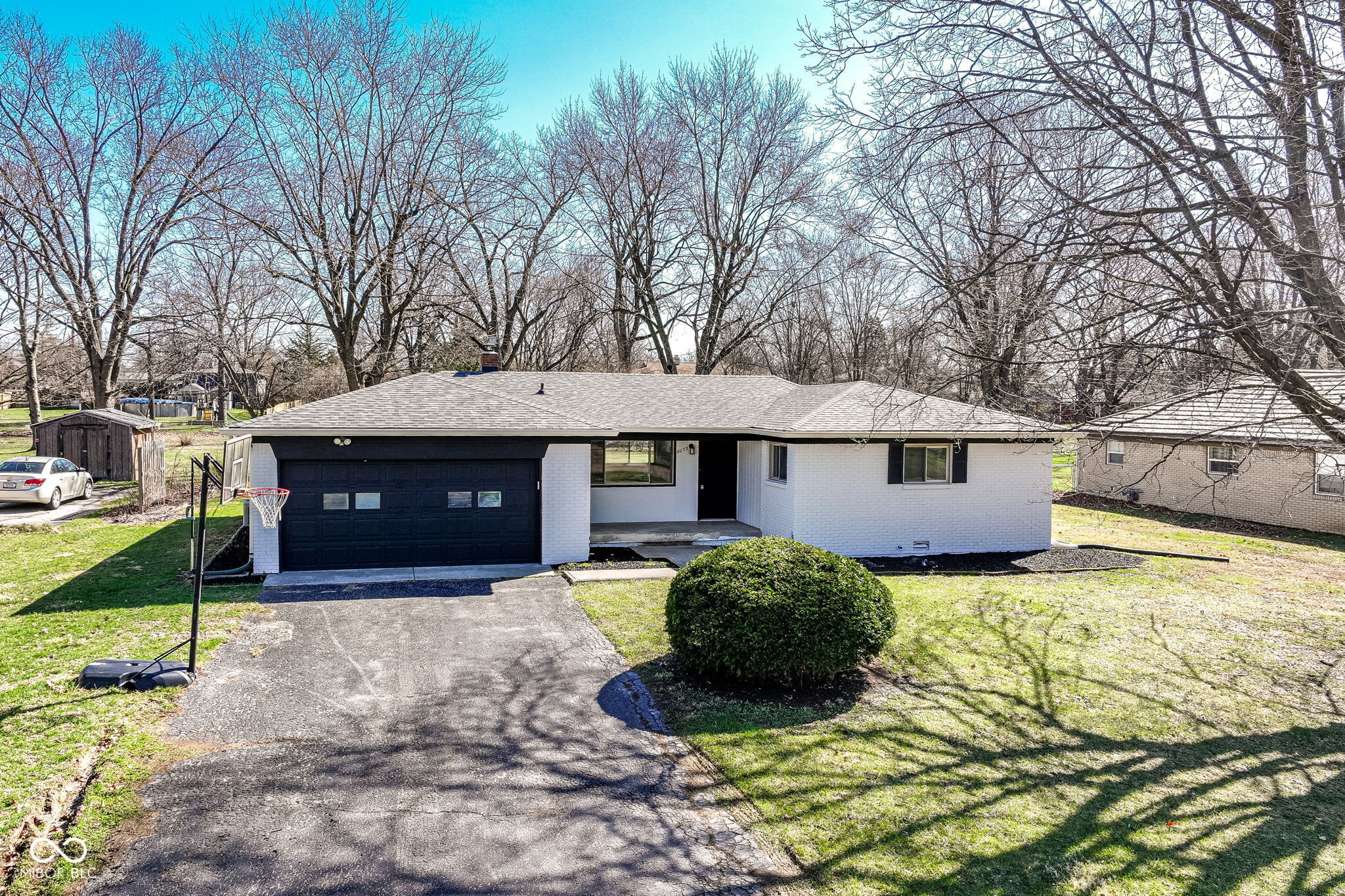 8073 Wallingwood Drive
