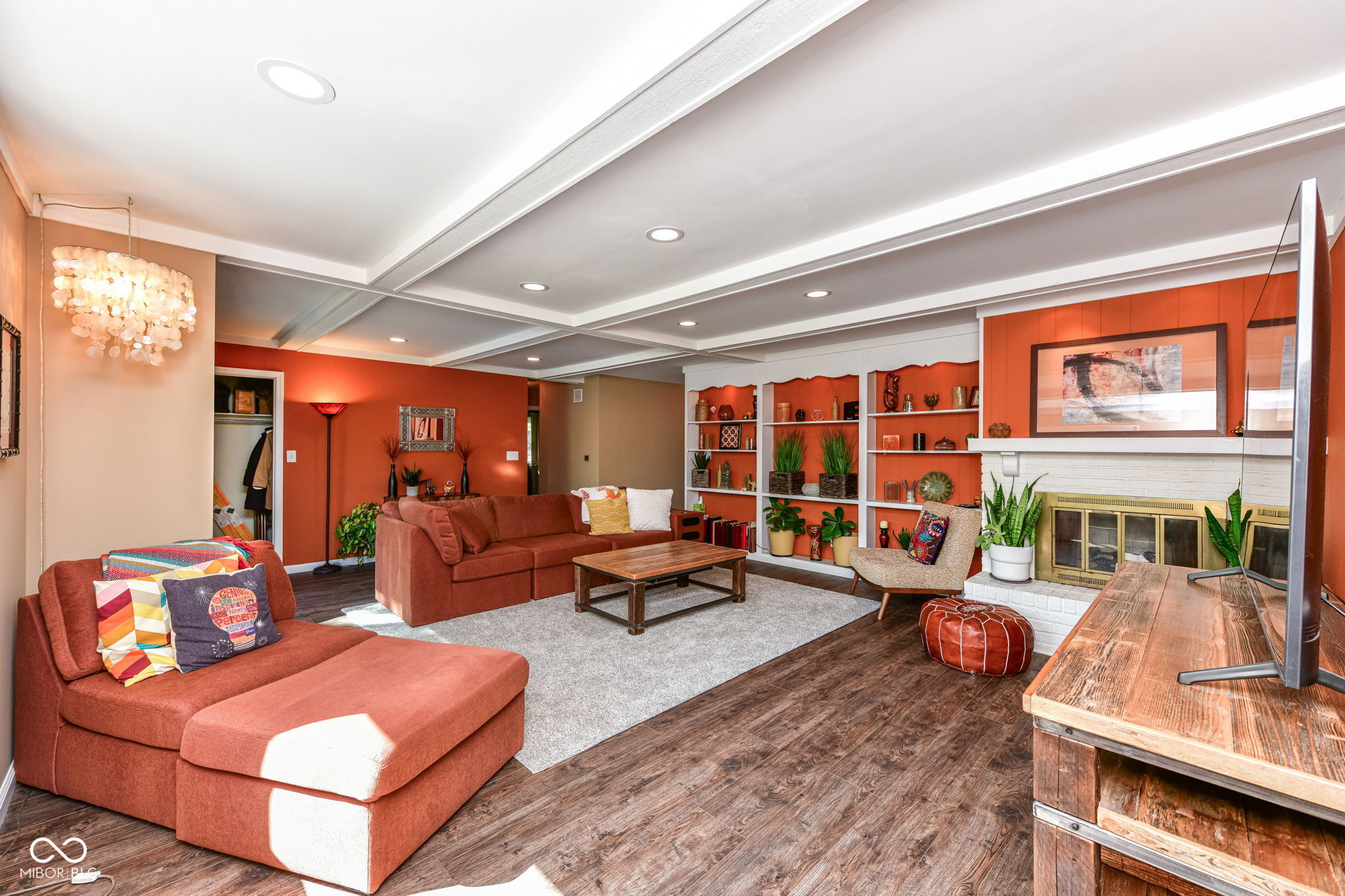 7321 Tousley Drive