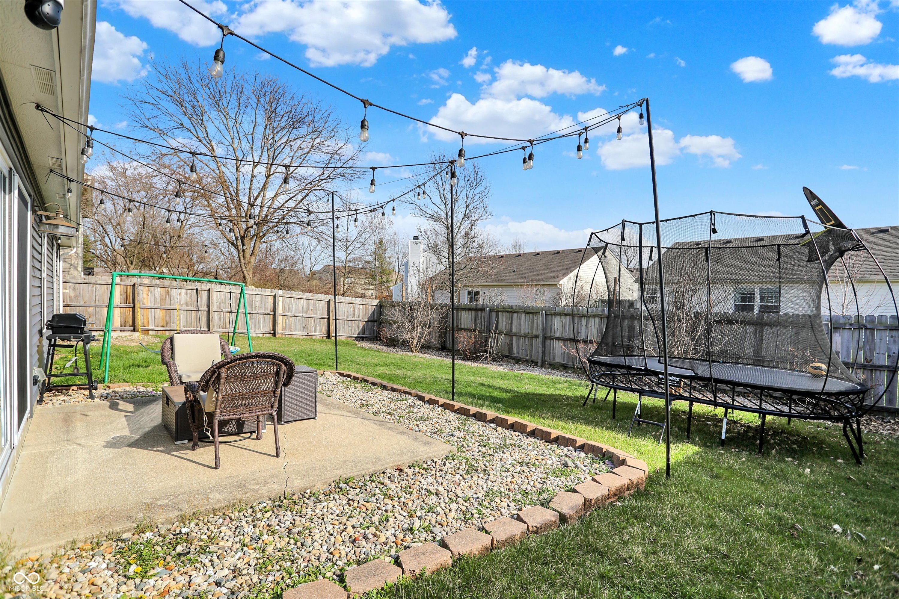 6205 Glebe Drive