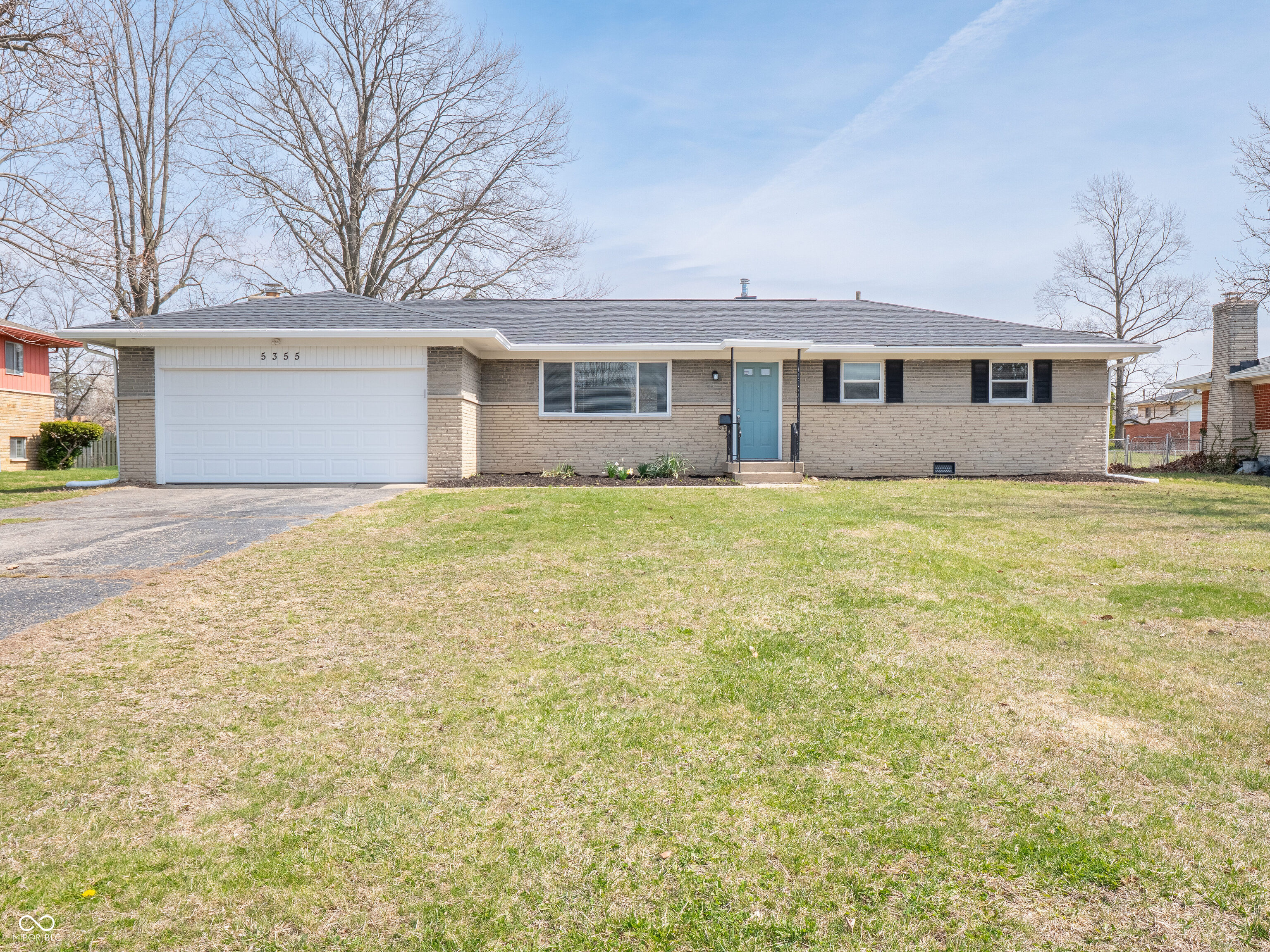 5355 N Kenmore Road