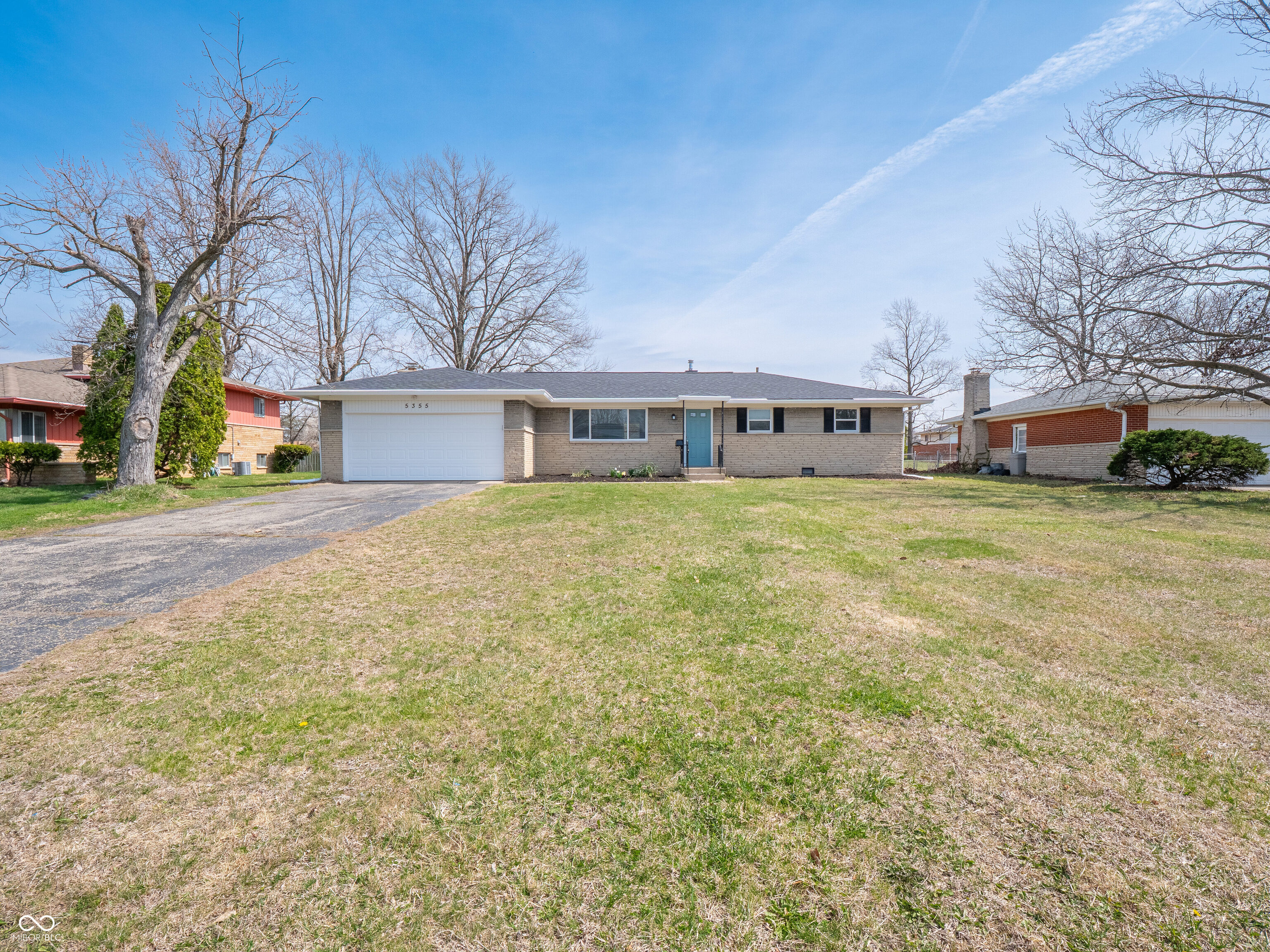 5355 N Kenmore Road