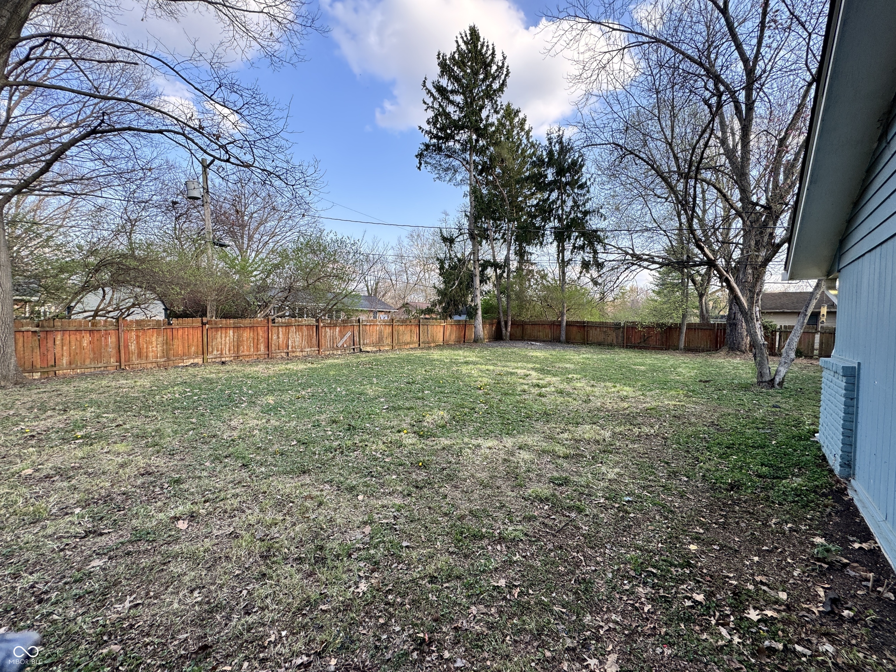 7425 Dean Road