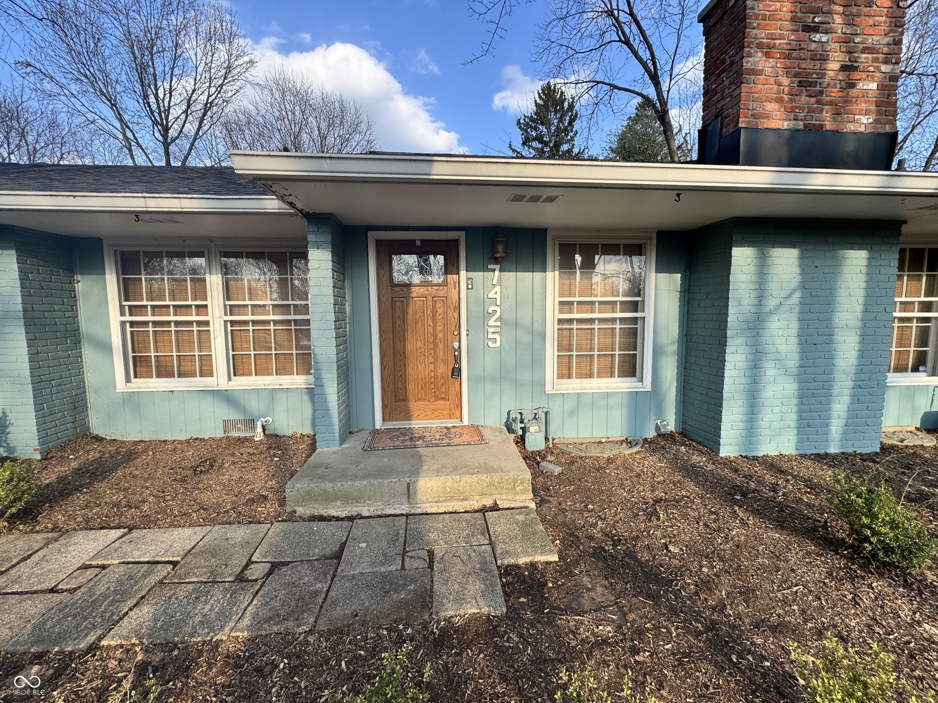 7425 Dean Road