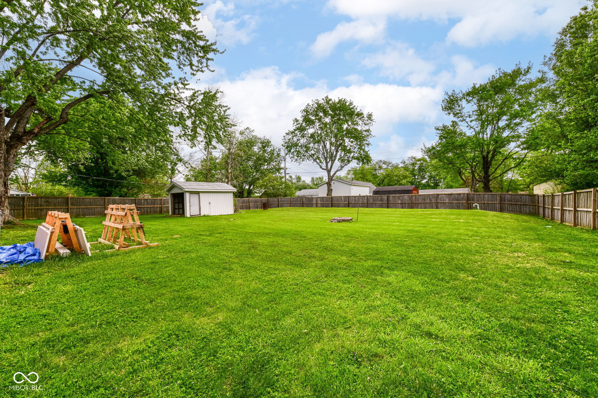 8177 N Poplar Drive