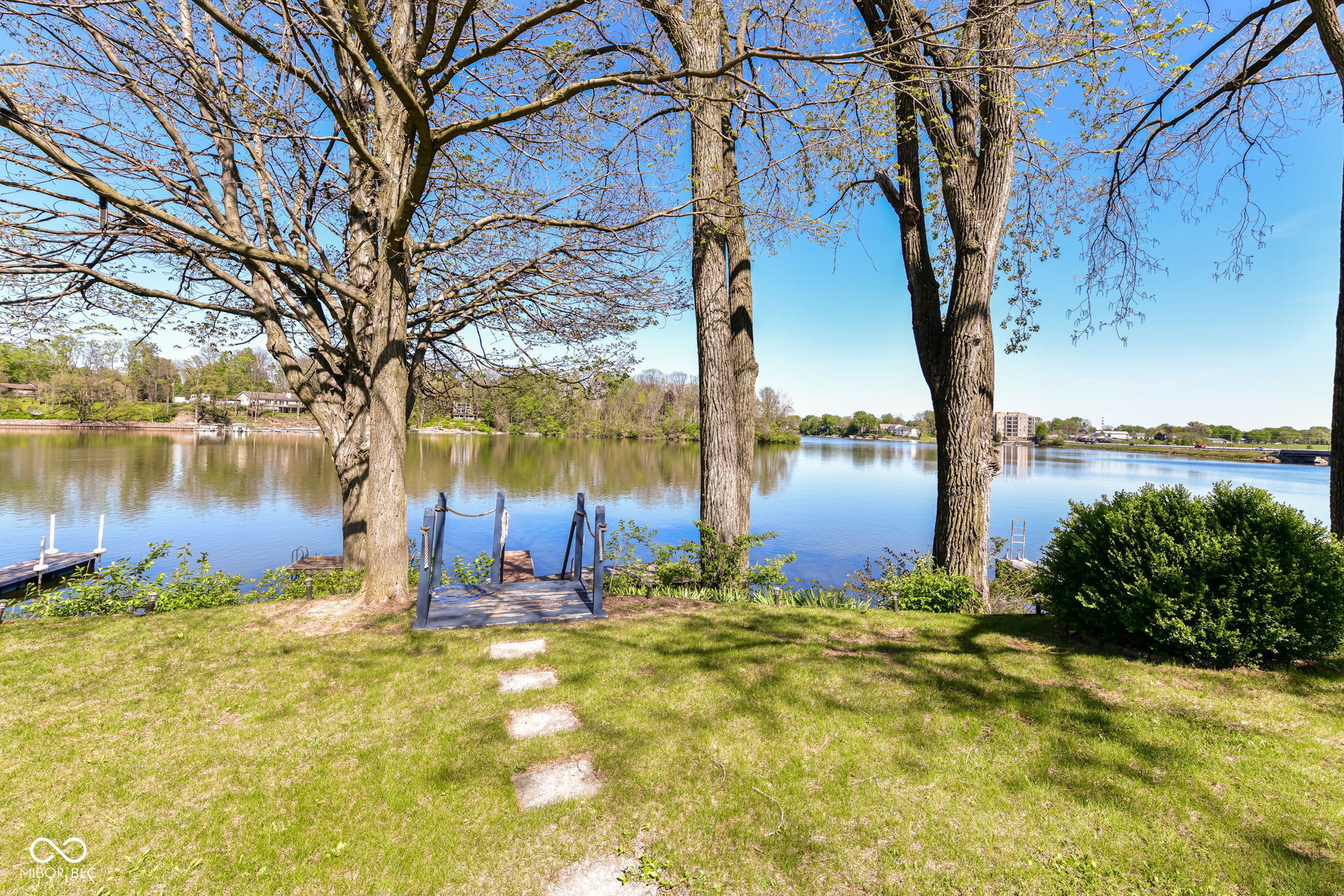 37 Blue Water Drive