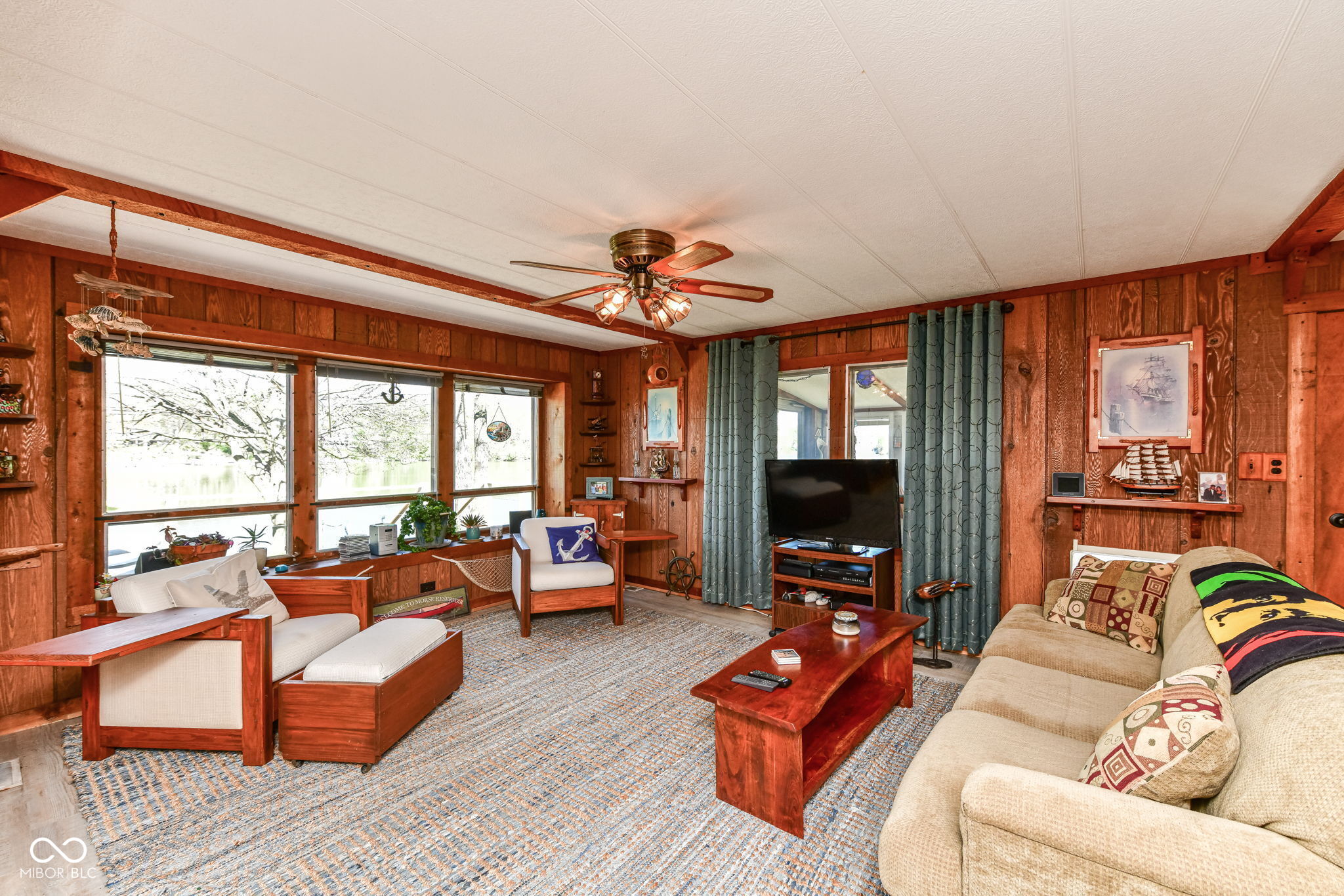 37 Blue Water Drive