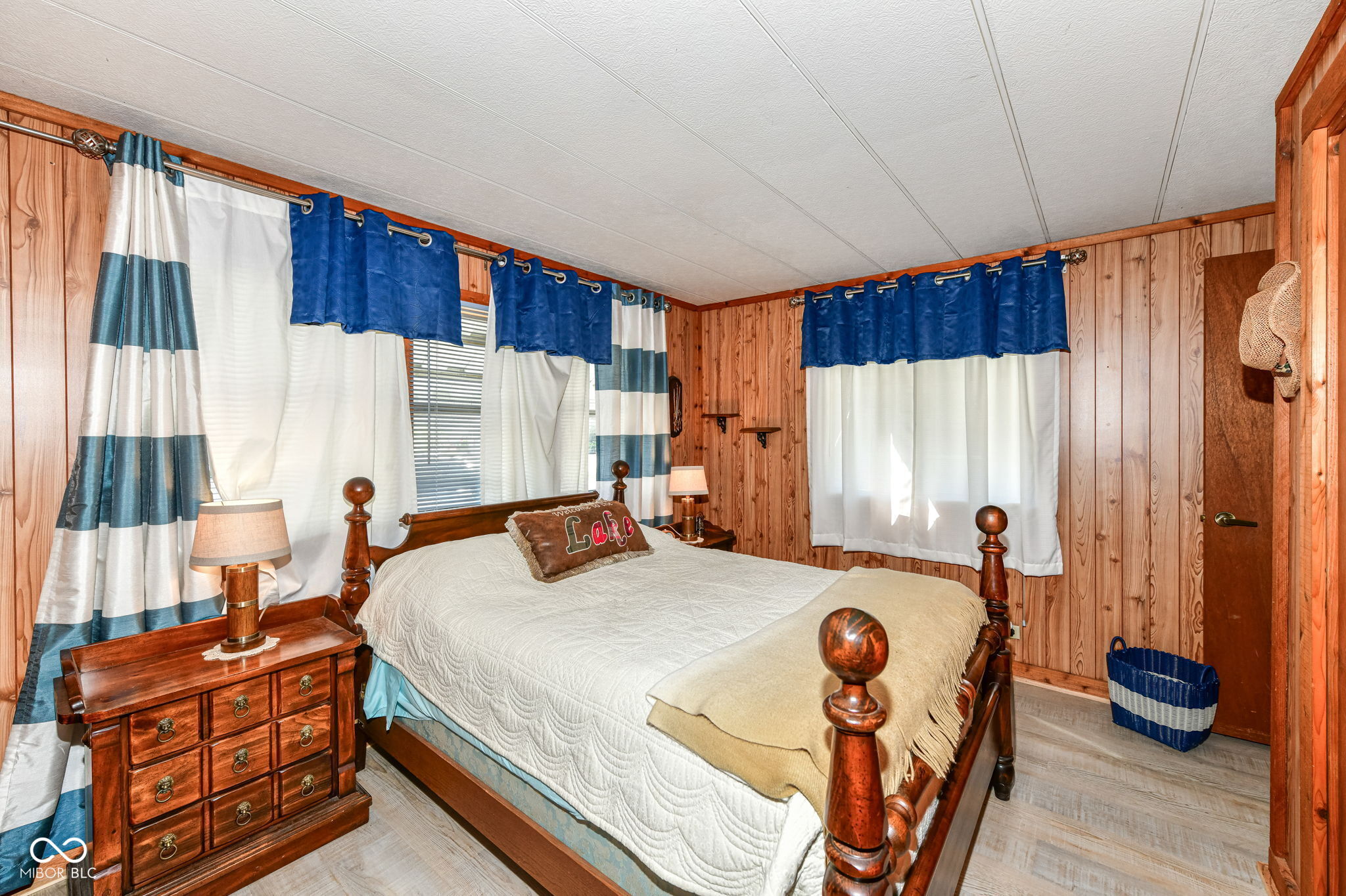 37 Blue Water Drive