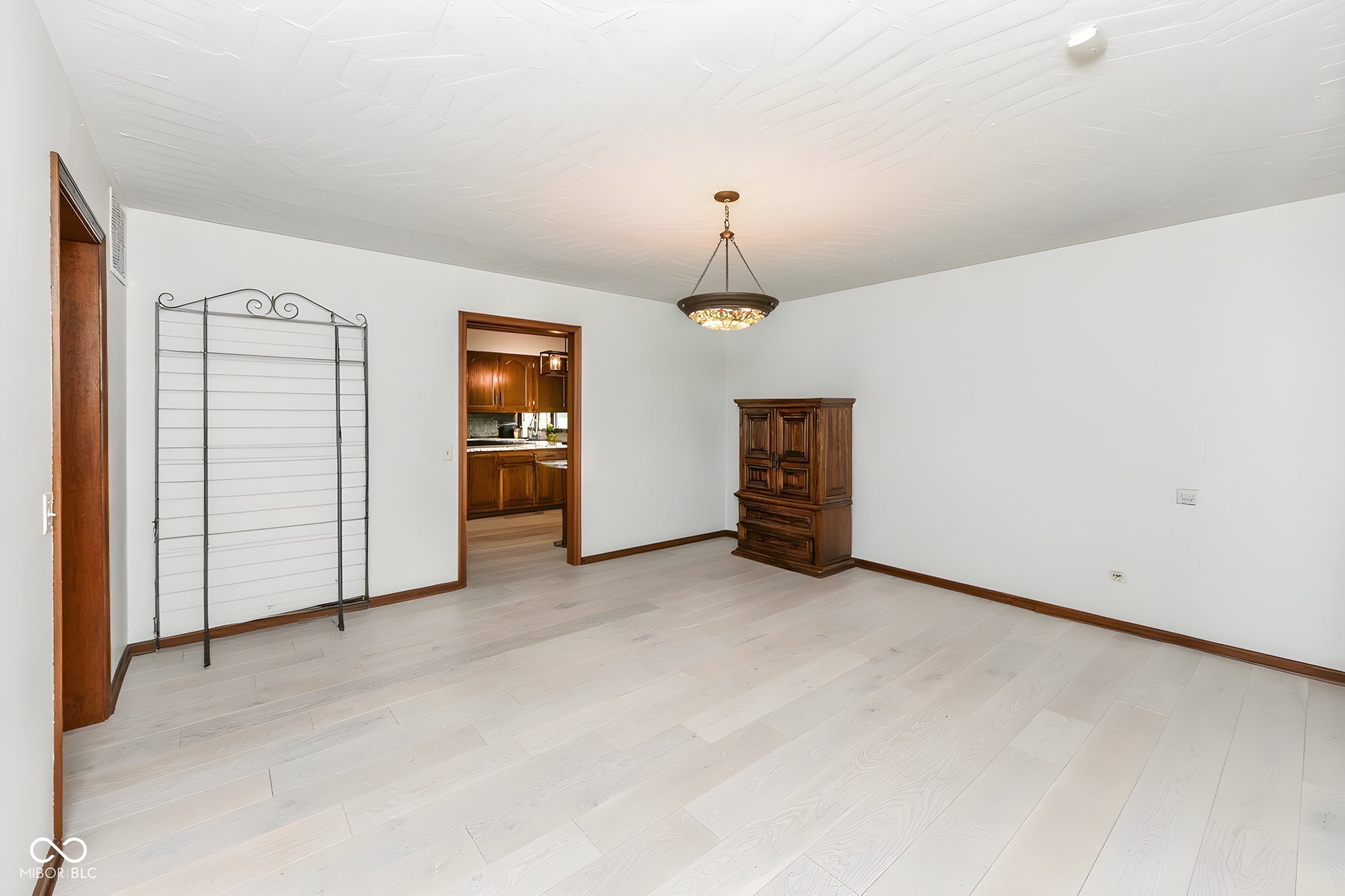 11505 Eller Road